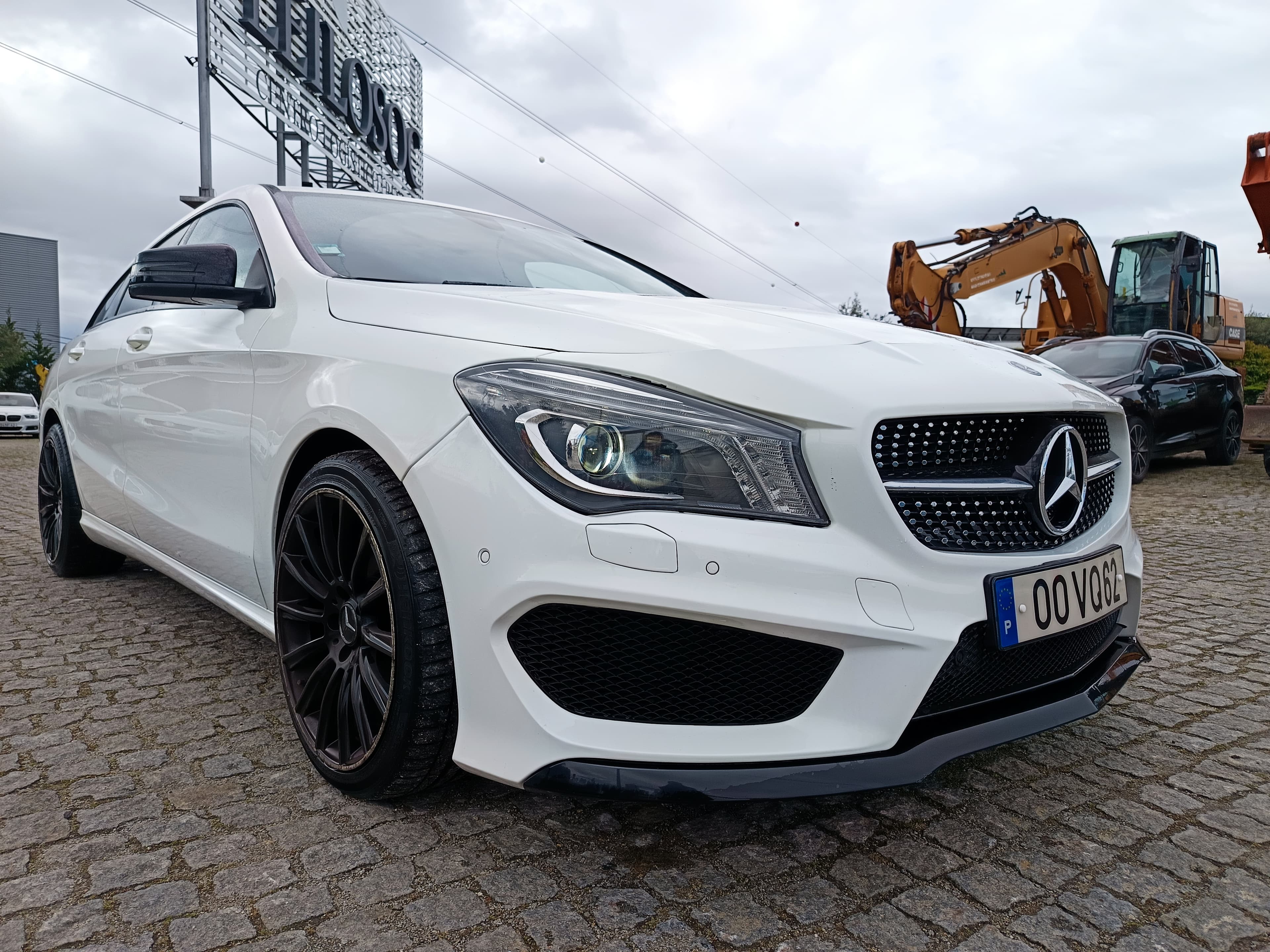Mercedes-Benz CLA 200 · Ano 2015 — image 7