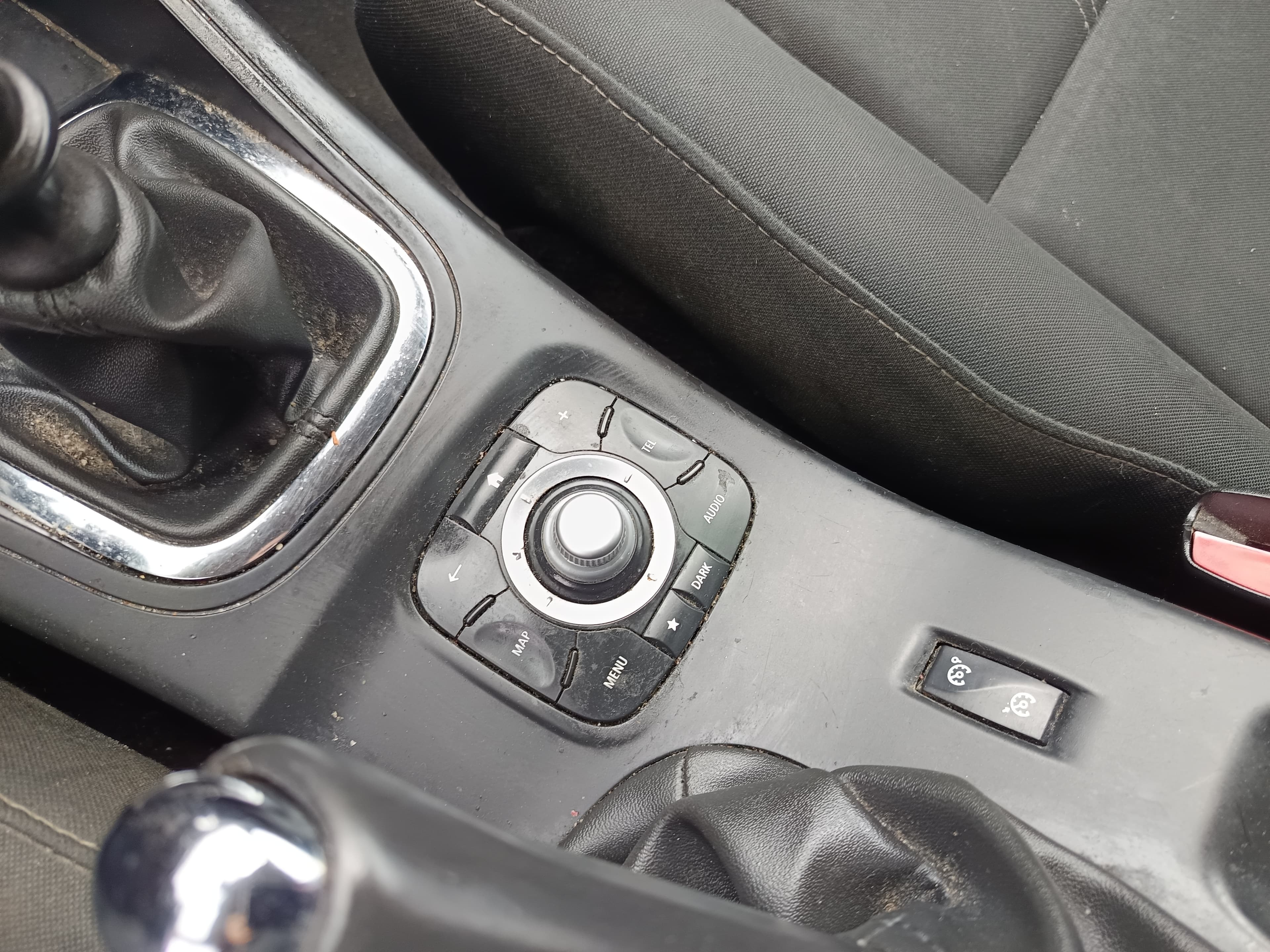 Renault Mégane · Ano 2014 — imagem 36