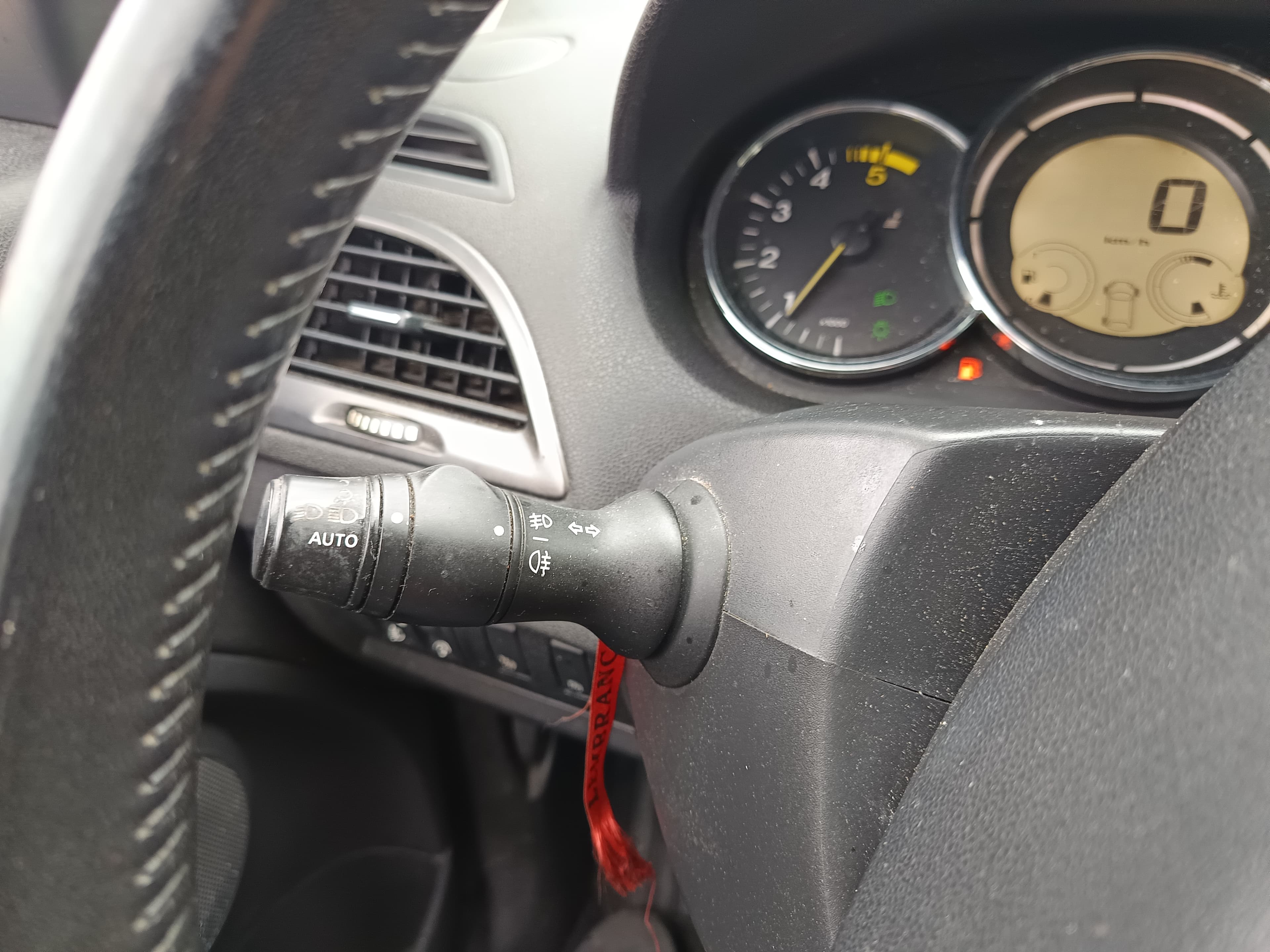 Renault Mégane · Ano 2014 — imagem 40