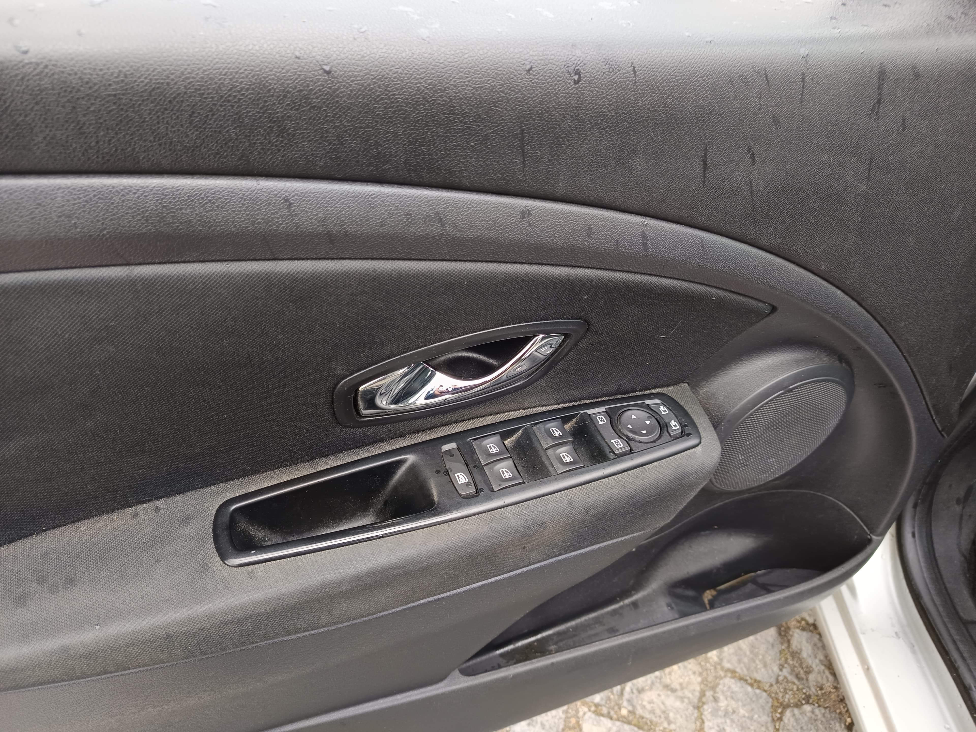 Renault Mégane · Ano 2014 — imagem 29