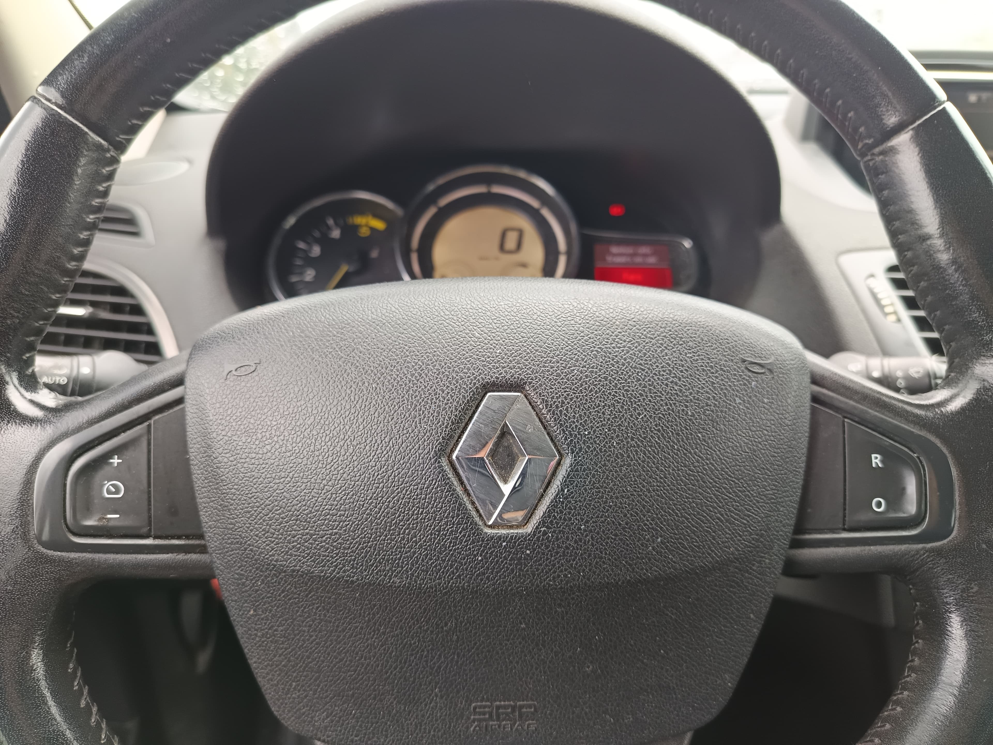 Renault Mégane · Ano 2014 — imagem 38
