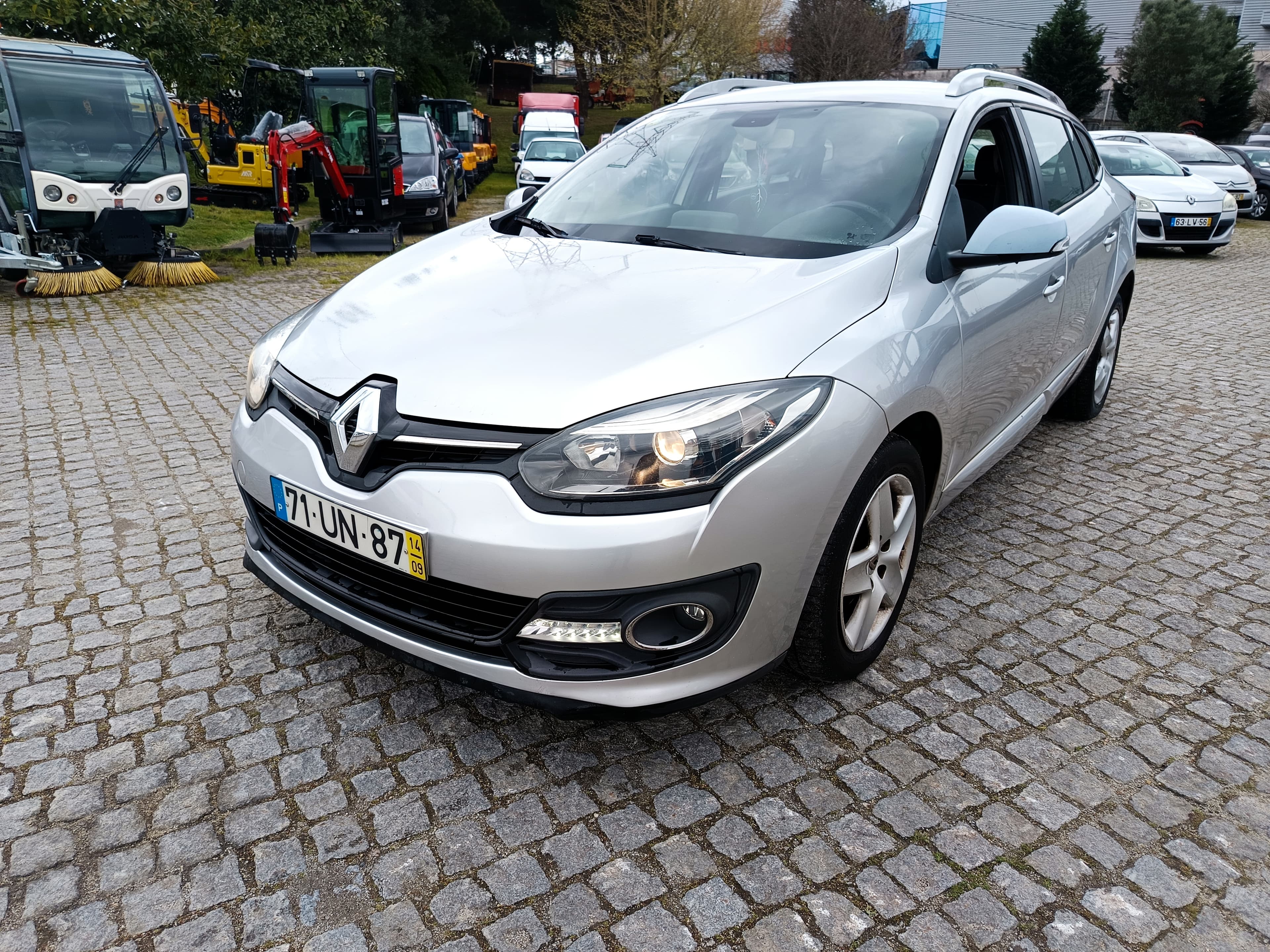 Renault Mégane · Ano 2014 — imagem 1