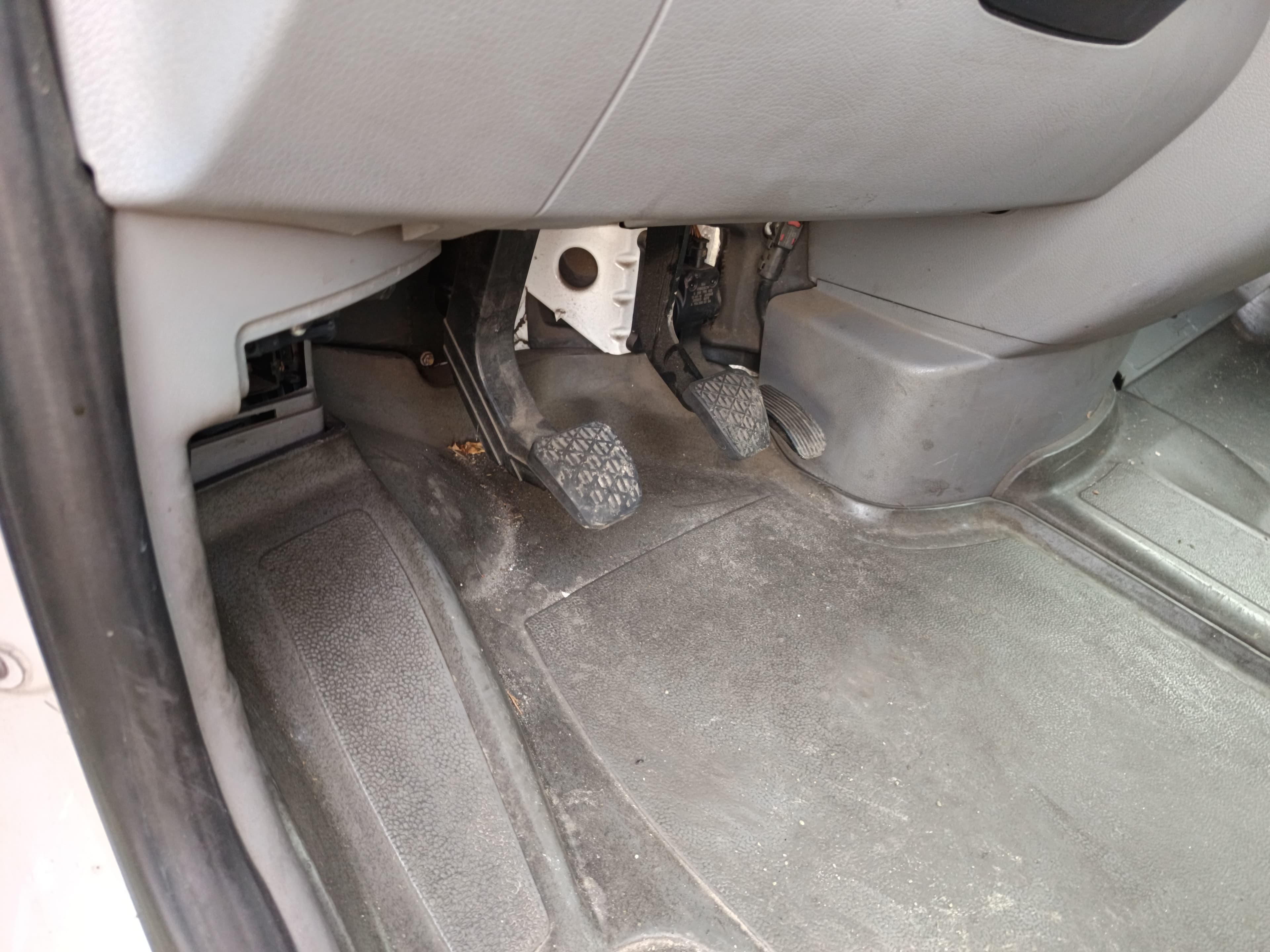 Volkswagen Crafter · Ano 2013 — imagem 23