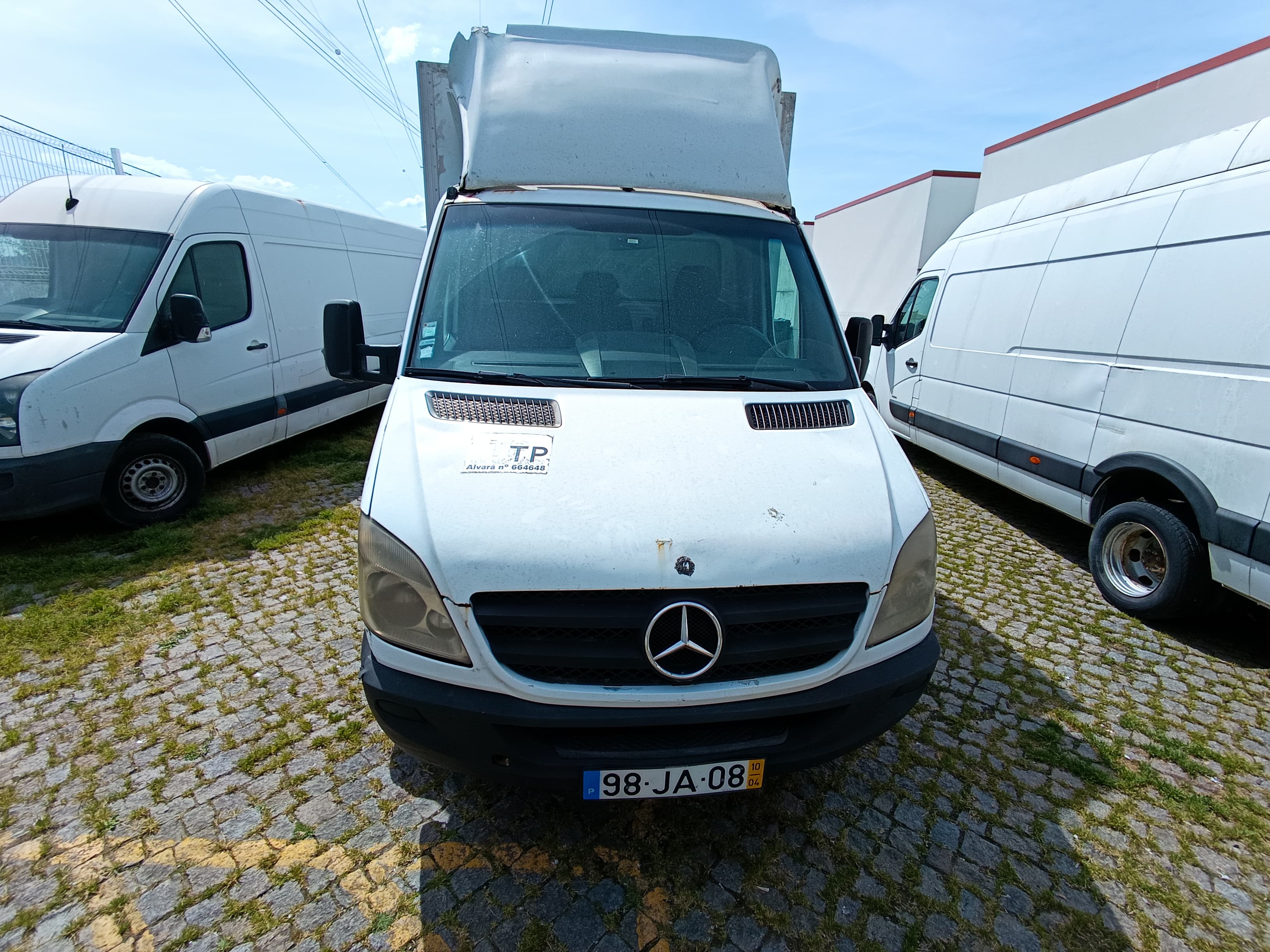 Mercedes-Benz 516CDI · Ano 2010 — image 3