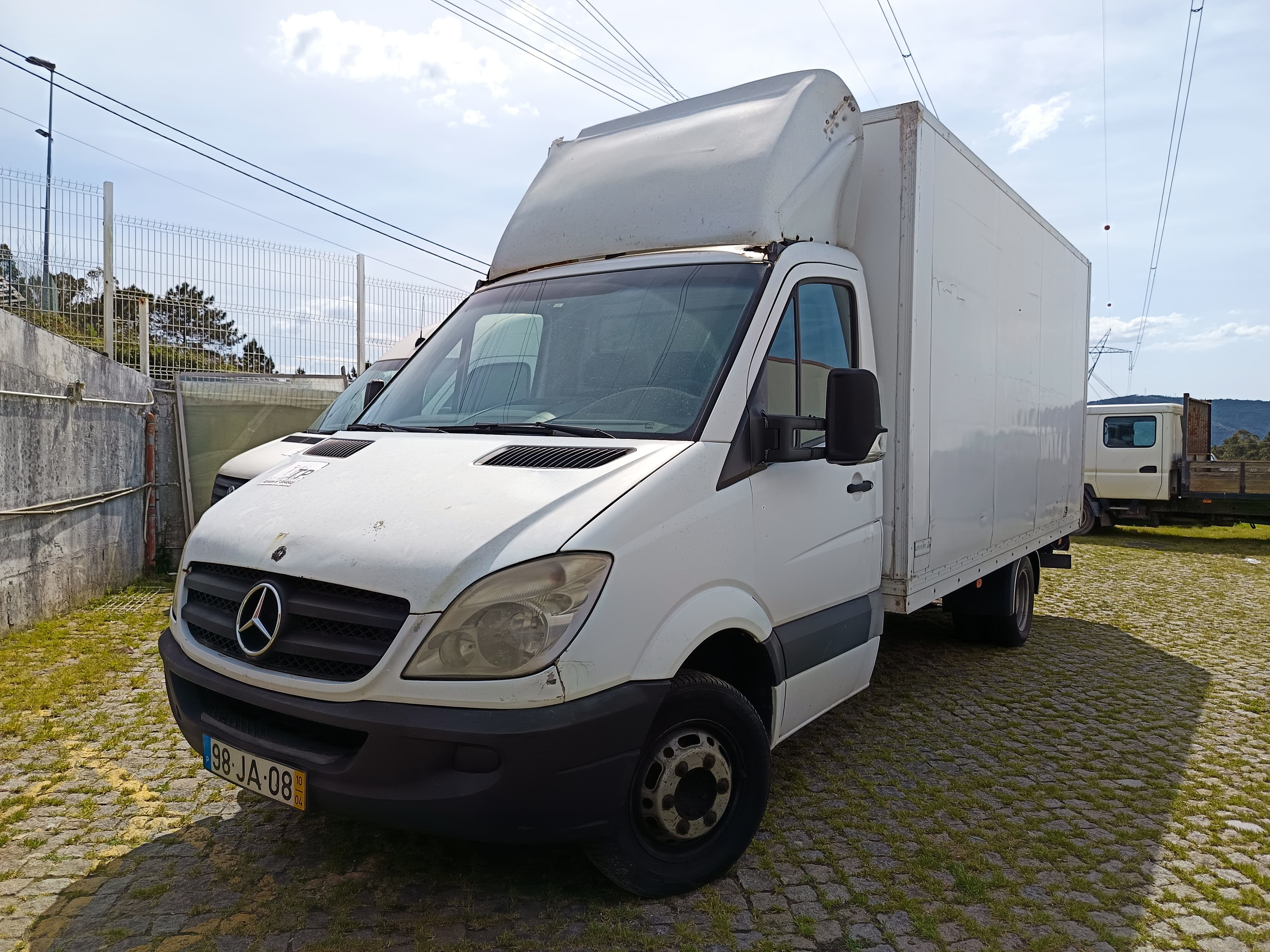 Mercedes-Benz 516CDI · Ano 2010 — image 1