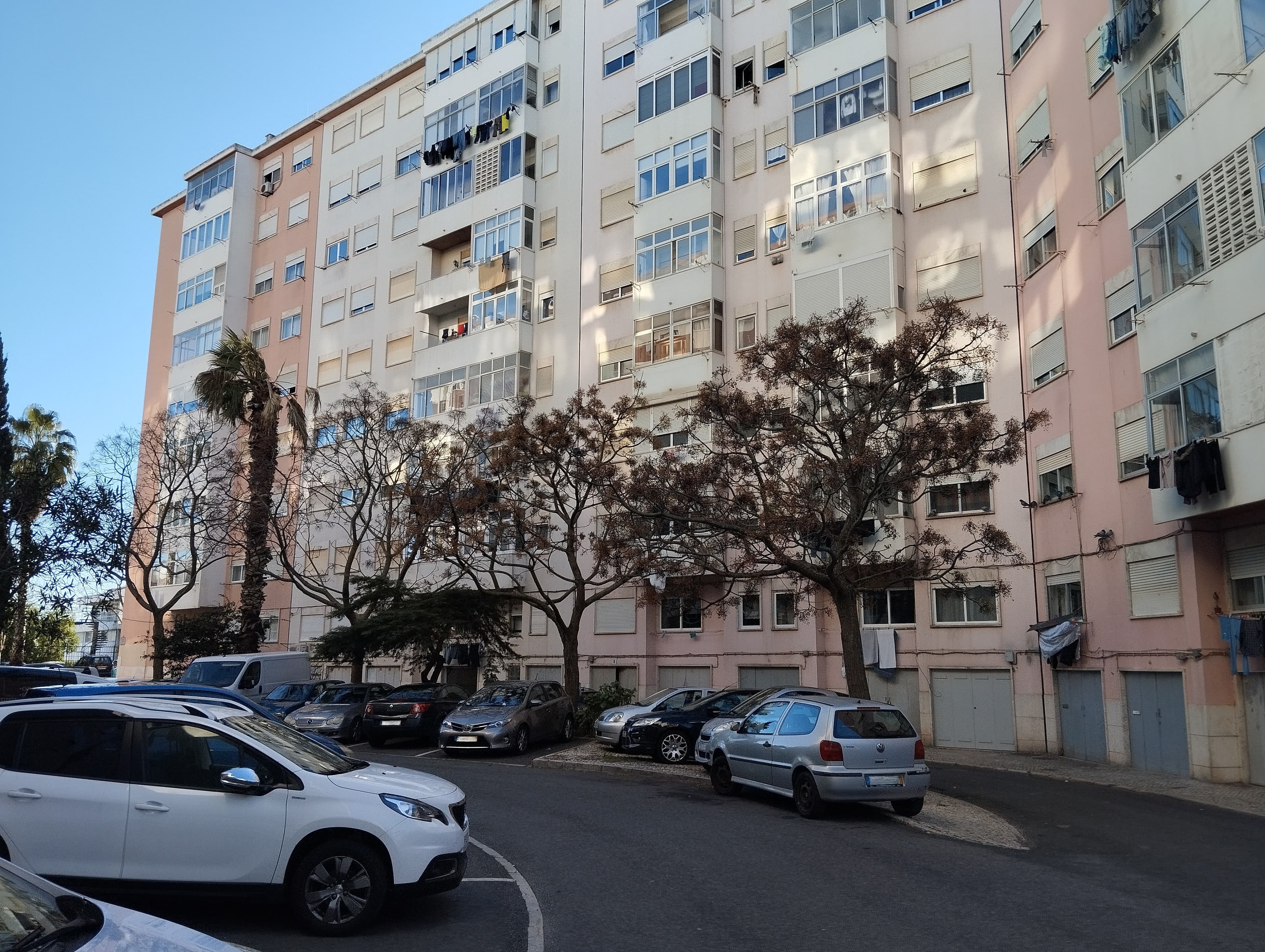 Apartamento T0 · Oeiras — image 1