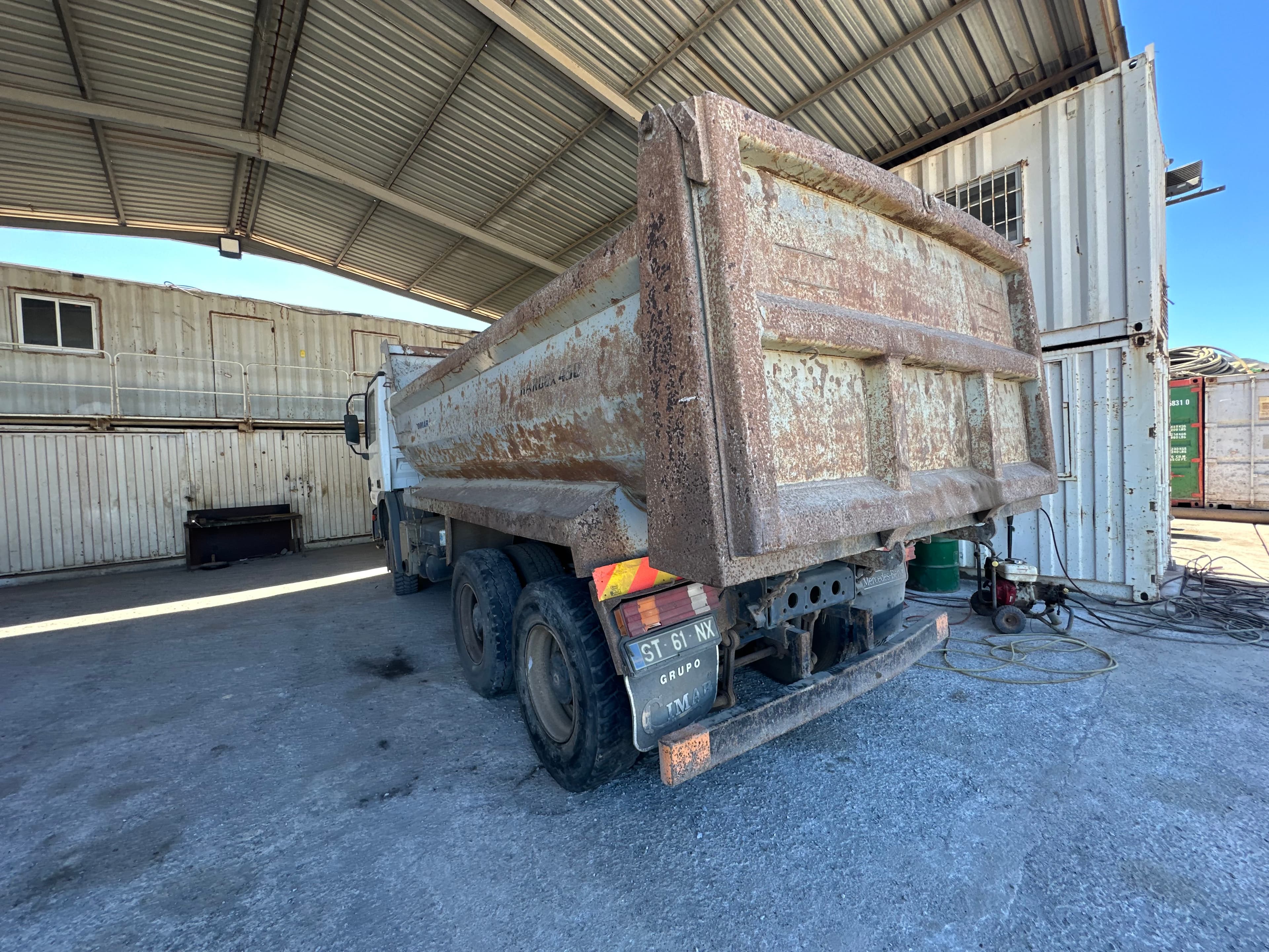 Camião Basculante MERCEDES ACTROS 2632K 6X4 — imagem 7