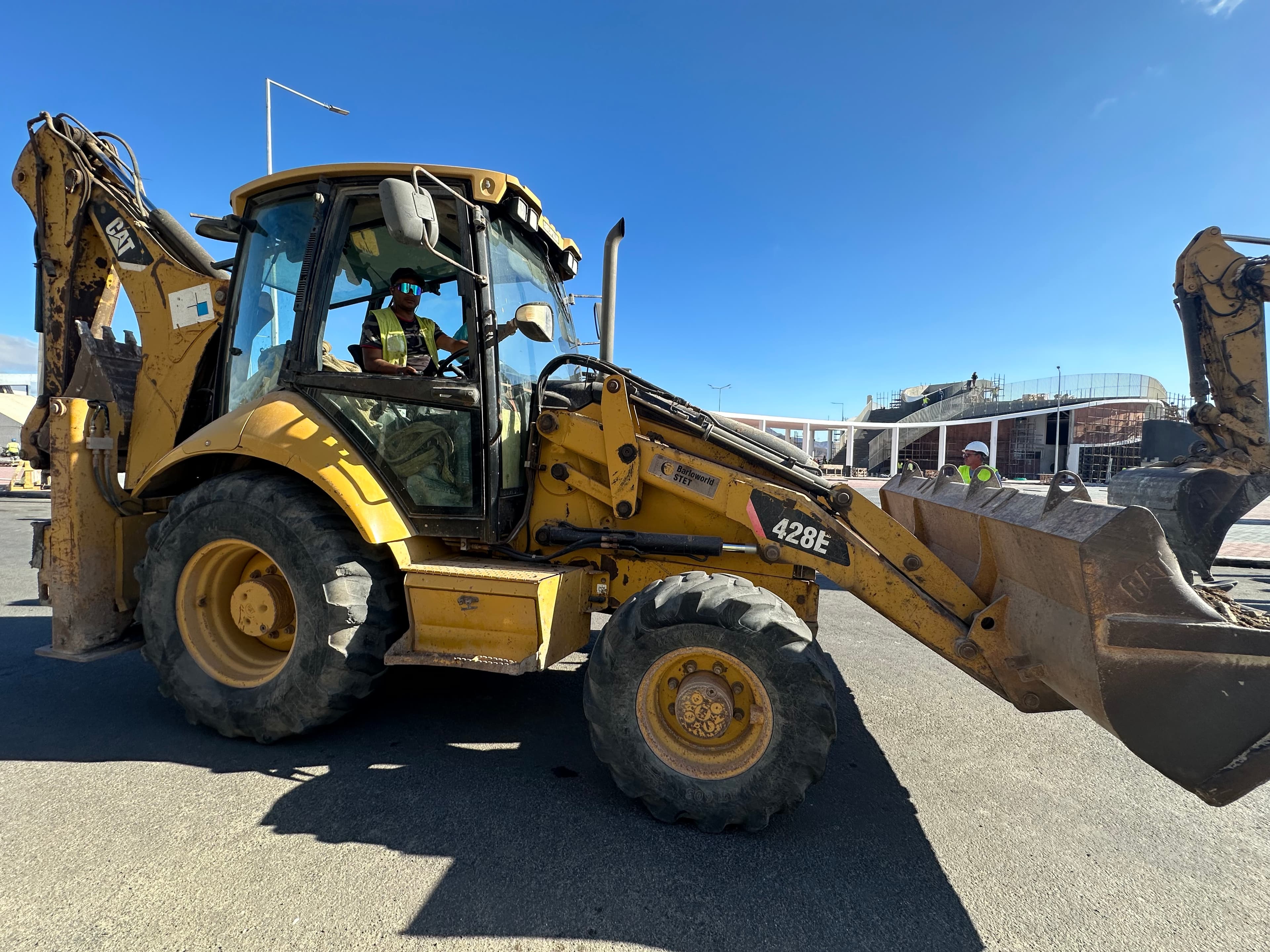 Retroescavadora CATERPILLAR 428E — imagem 9