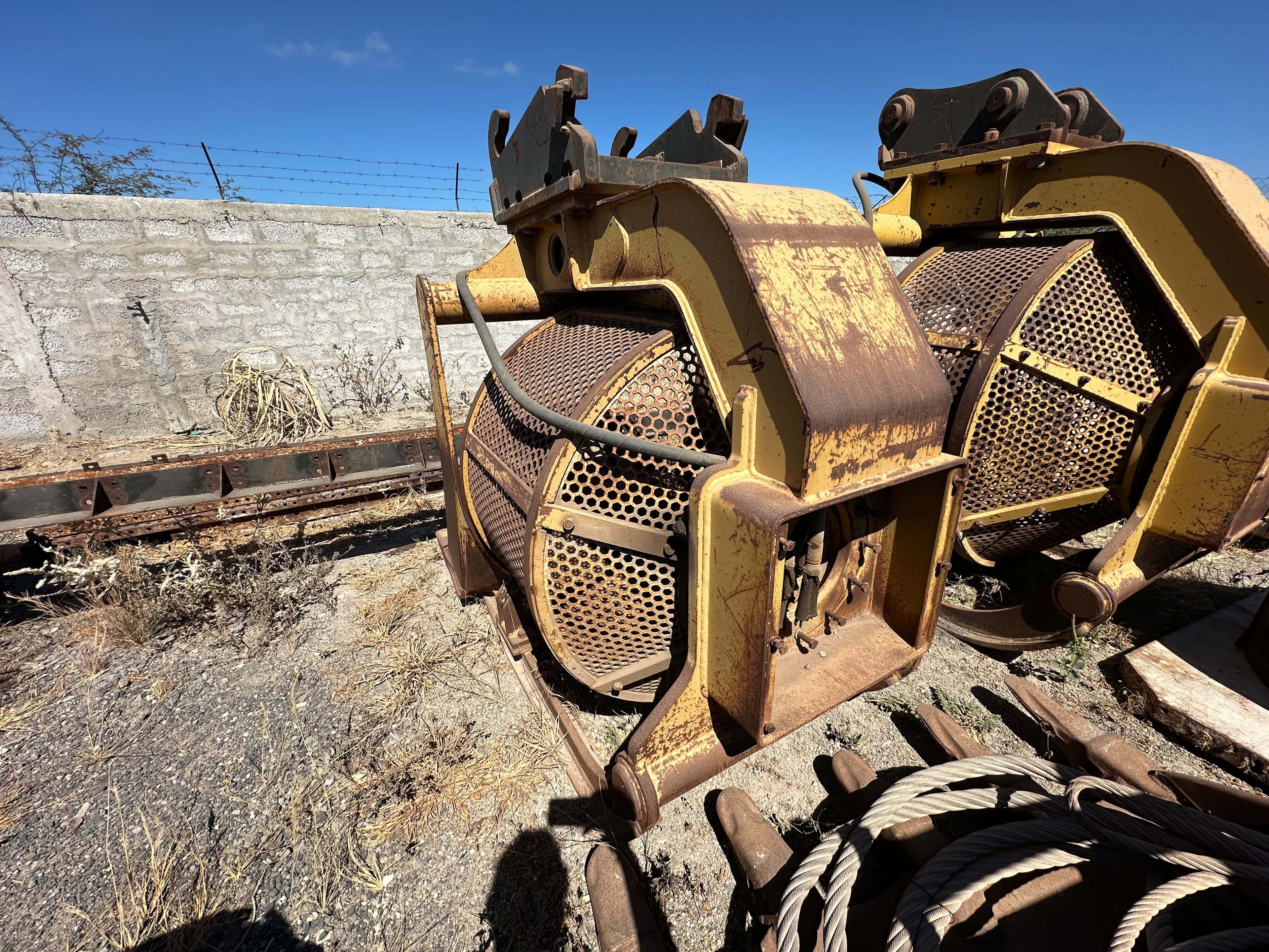 Balde de crivo para escavadora CATERPILLAR 312C — imagem 6