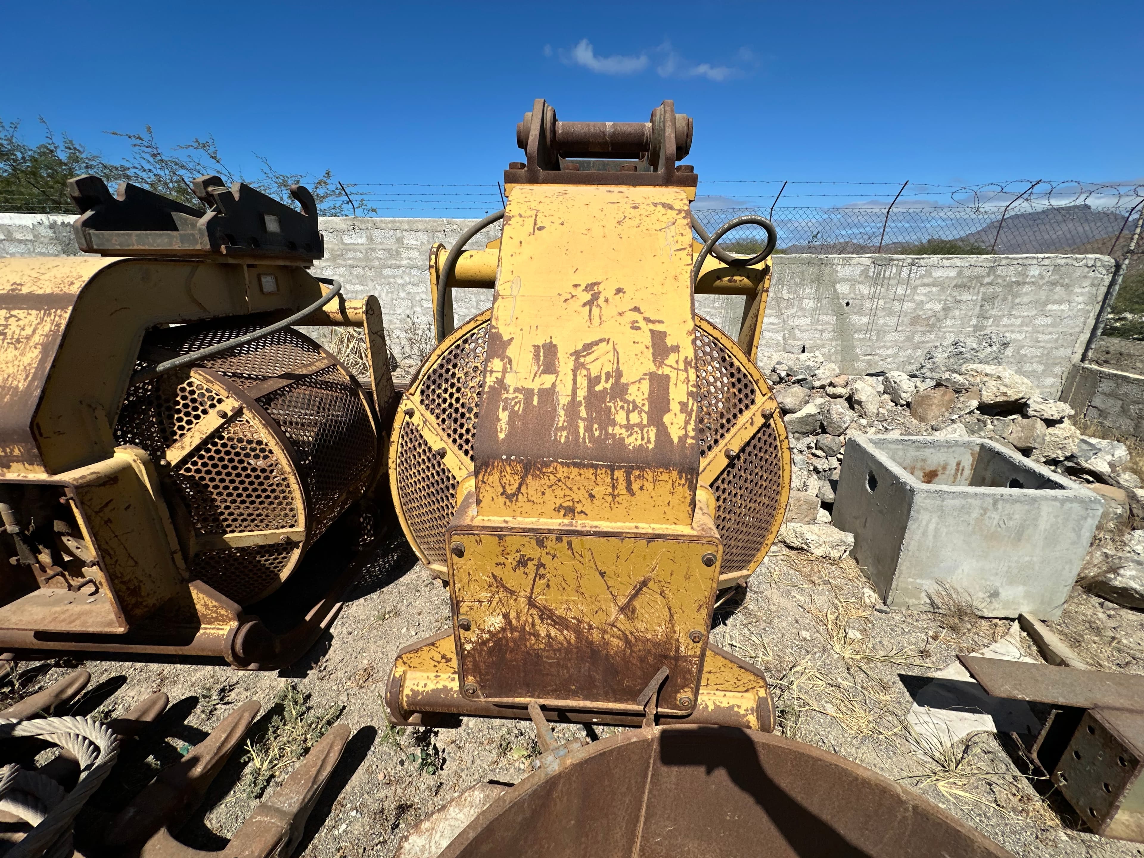 Balde de crivo para escavadora FIAT HITACHI — imagem 5
