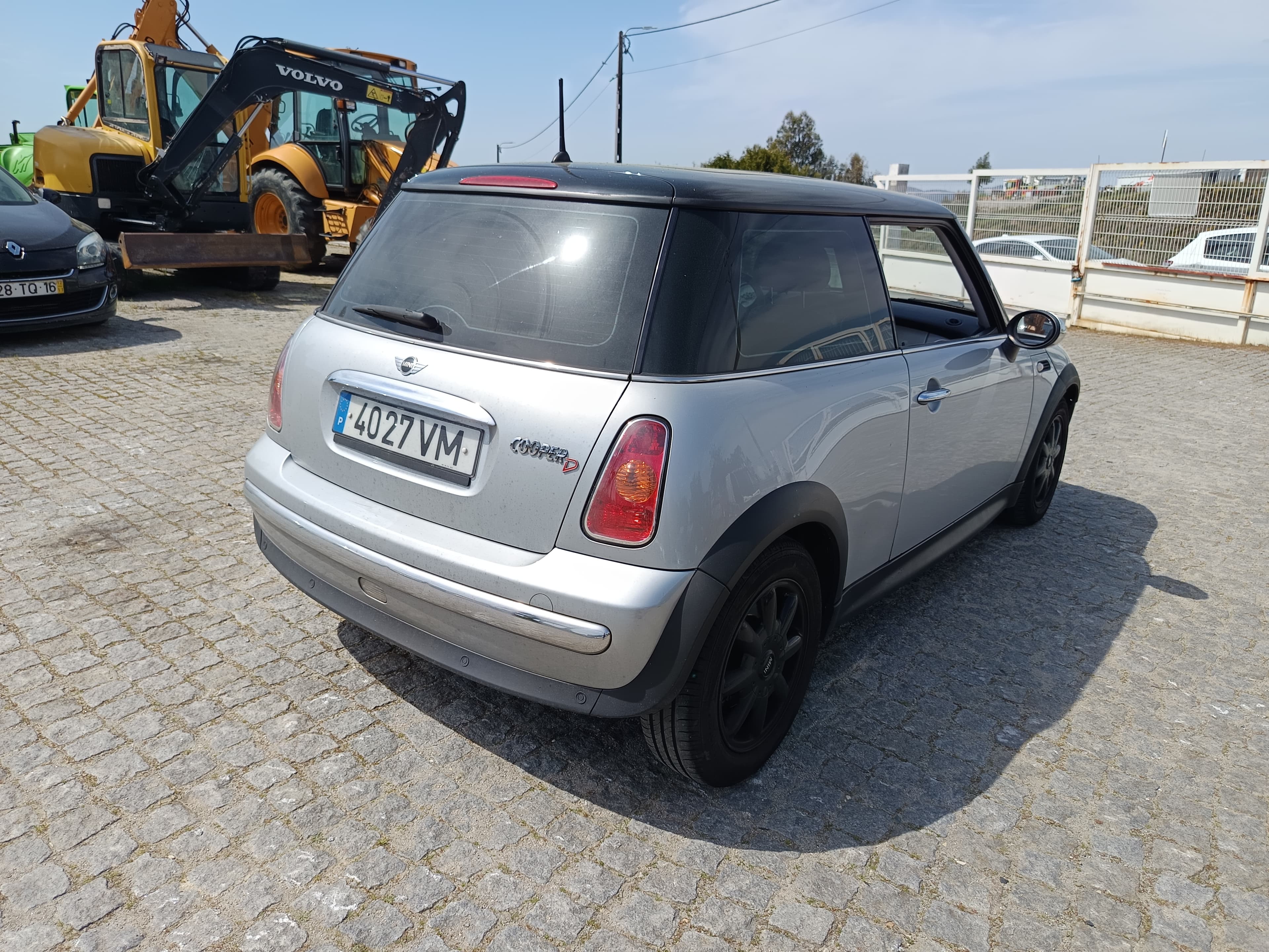 Mini Cooper D — image 6
