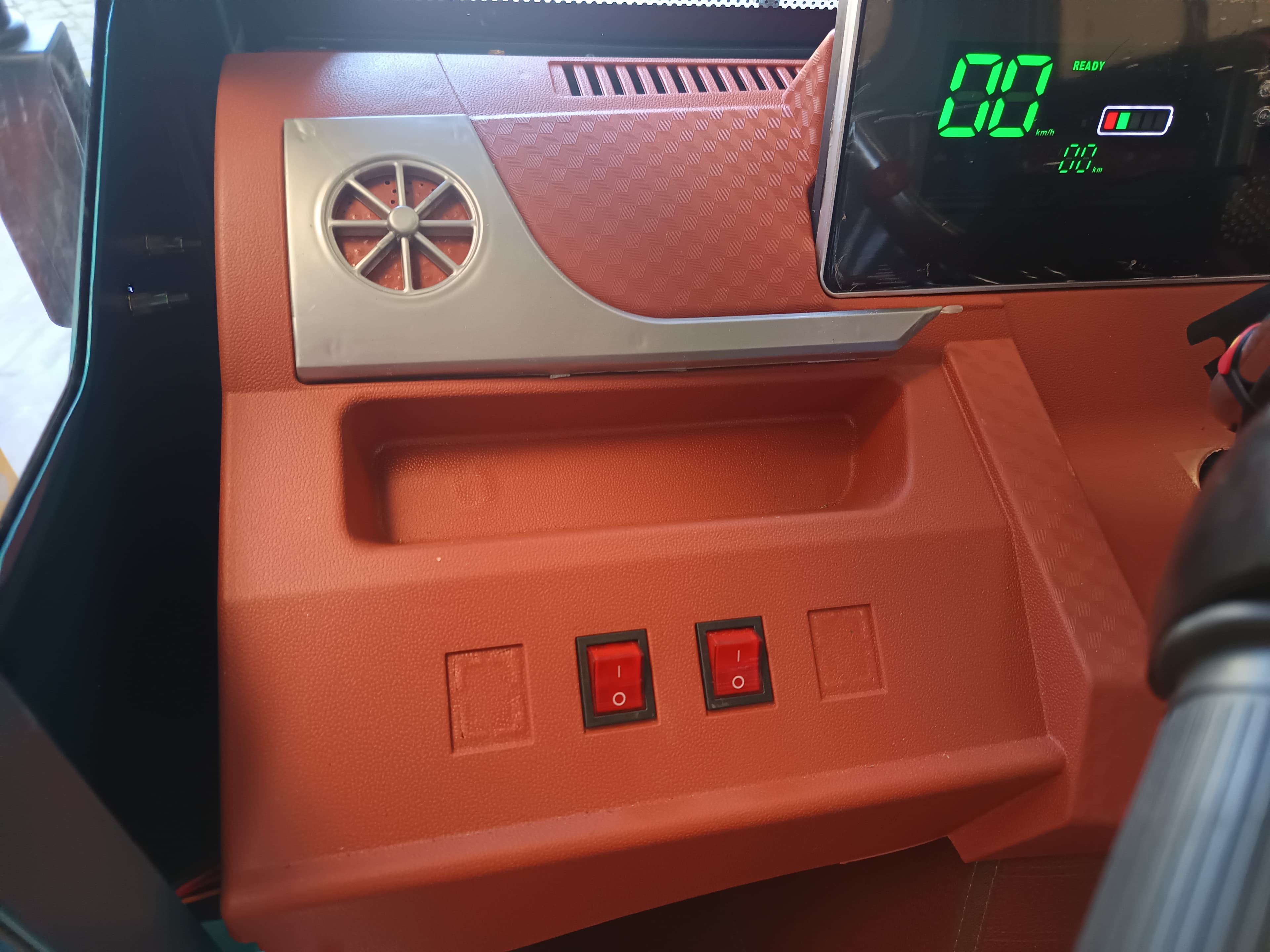 Carrinho Elétrico Meco · Ano 2024 — imagem 20