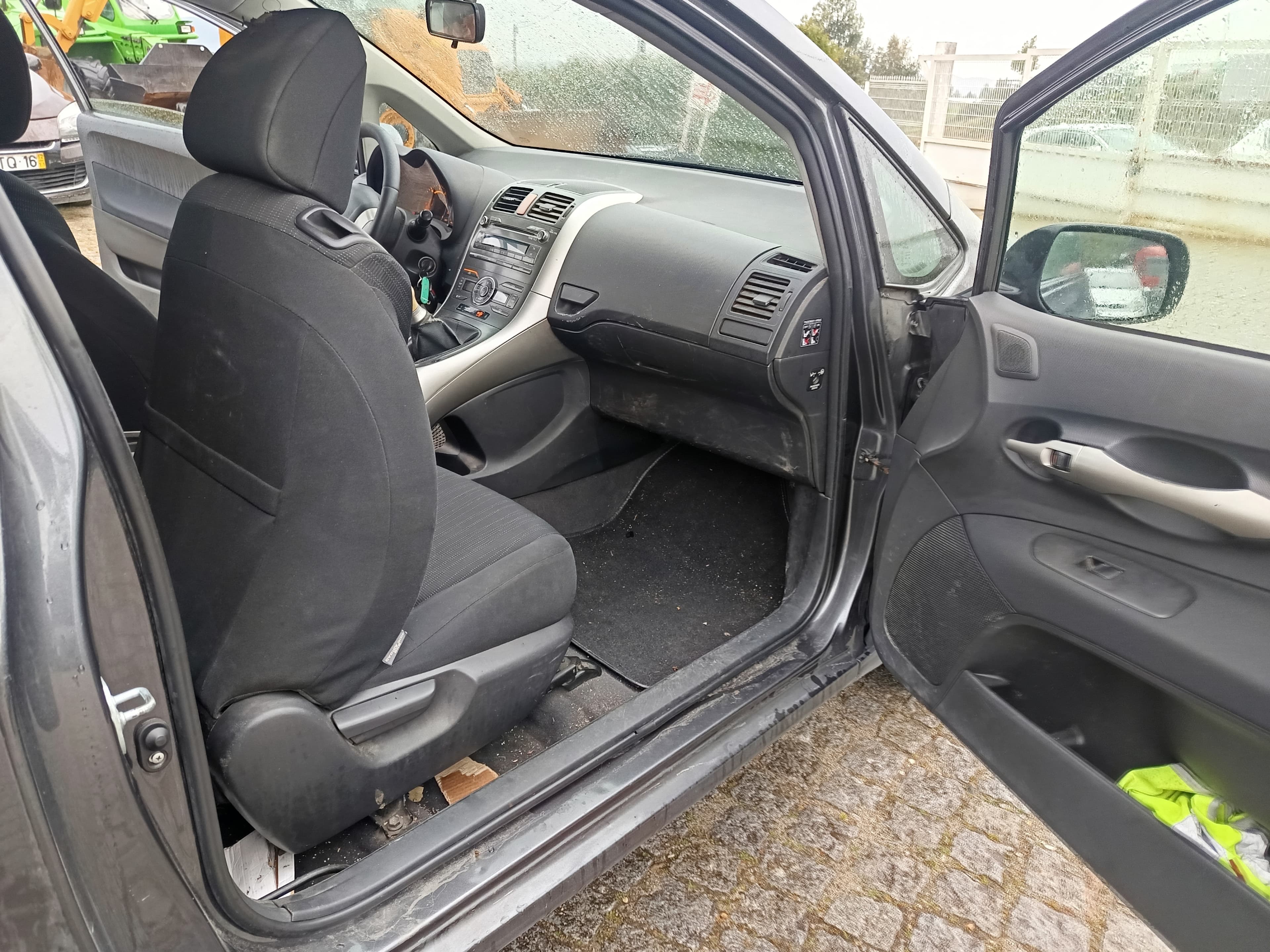Toyota Auris · Ano 2008 — imagem 24
