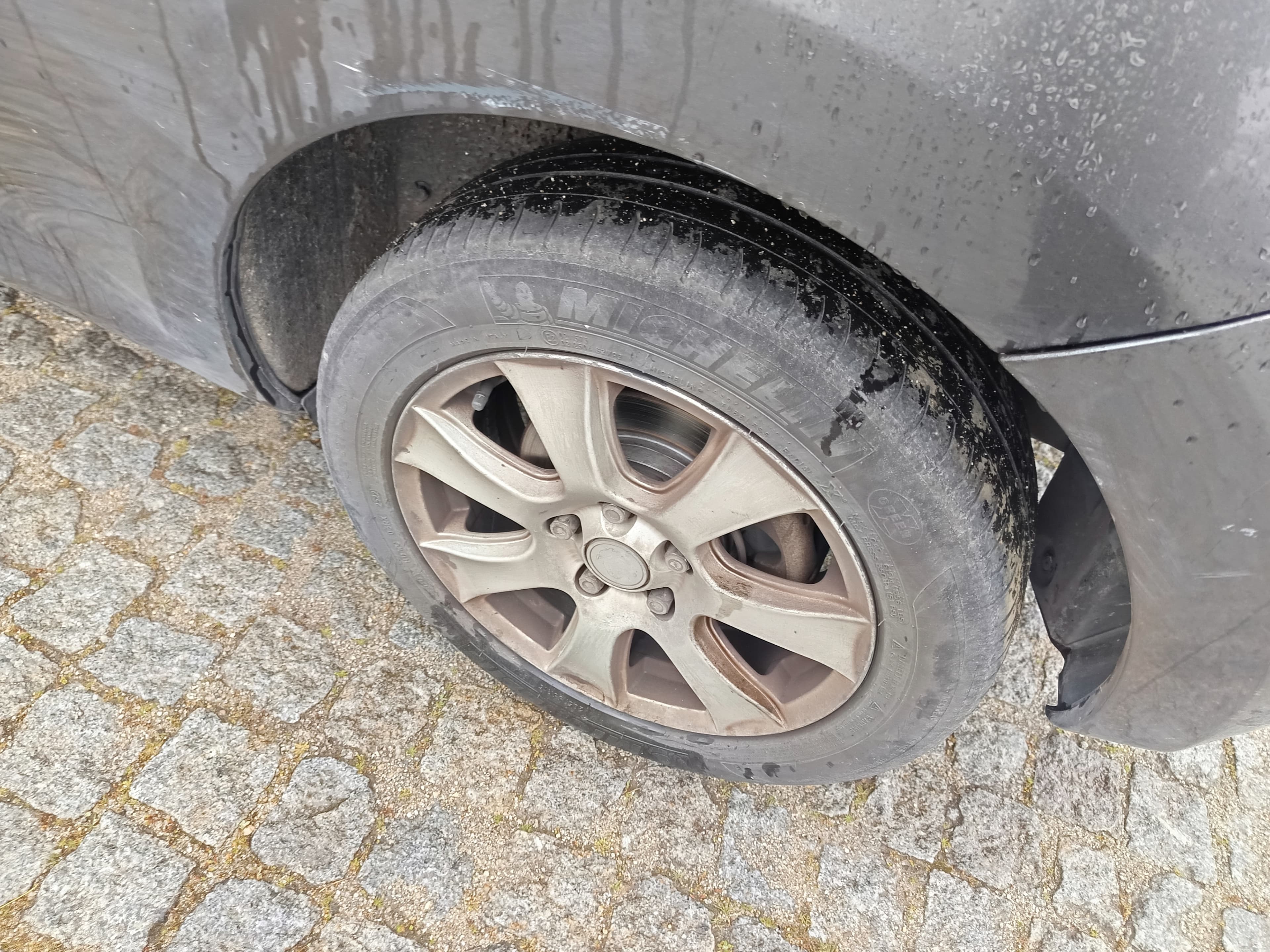 Toyota Auris · Ano 2008 — imagem 12