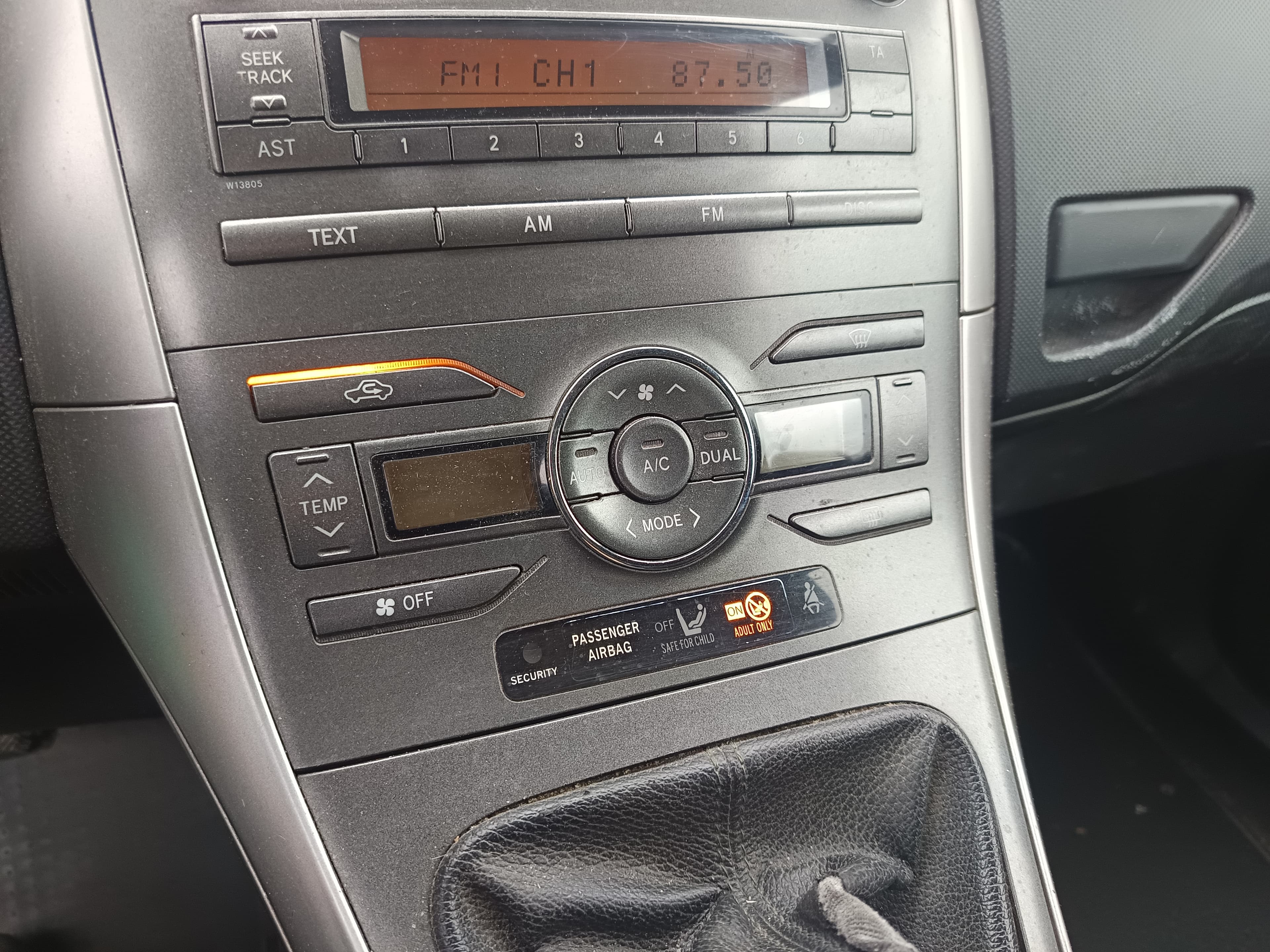 Toyota Auris · Ano 2008 — imagem 33