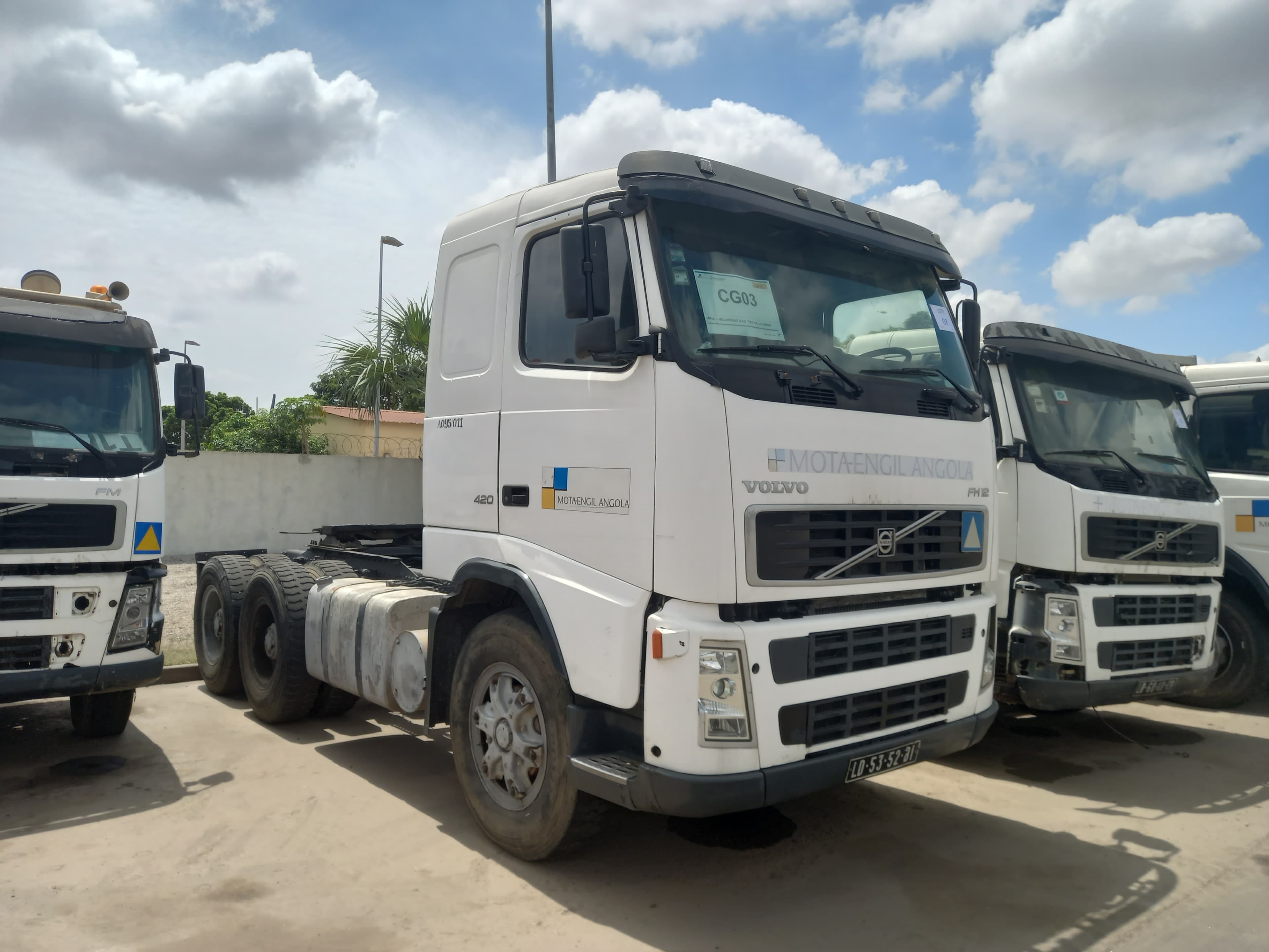 Camião Trator (6X4) VOLVO FH 12 420 — image 7