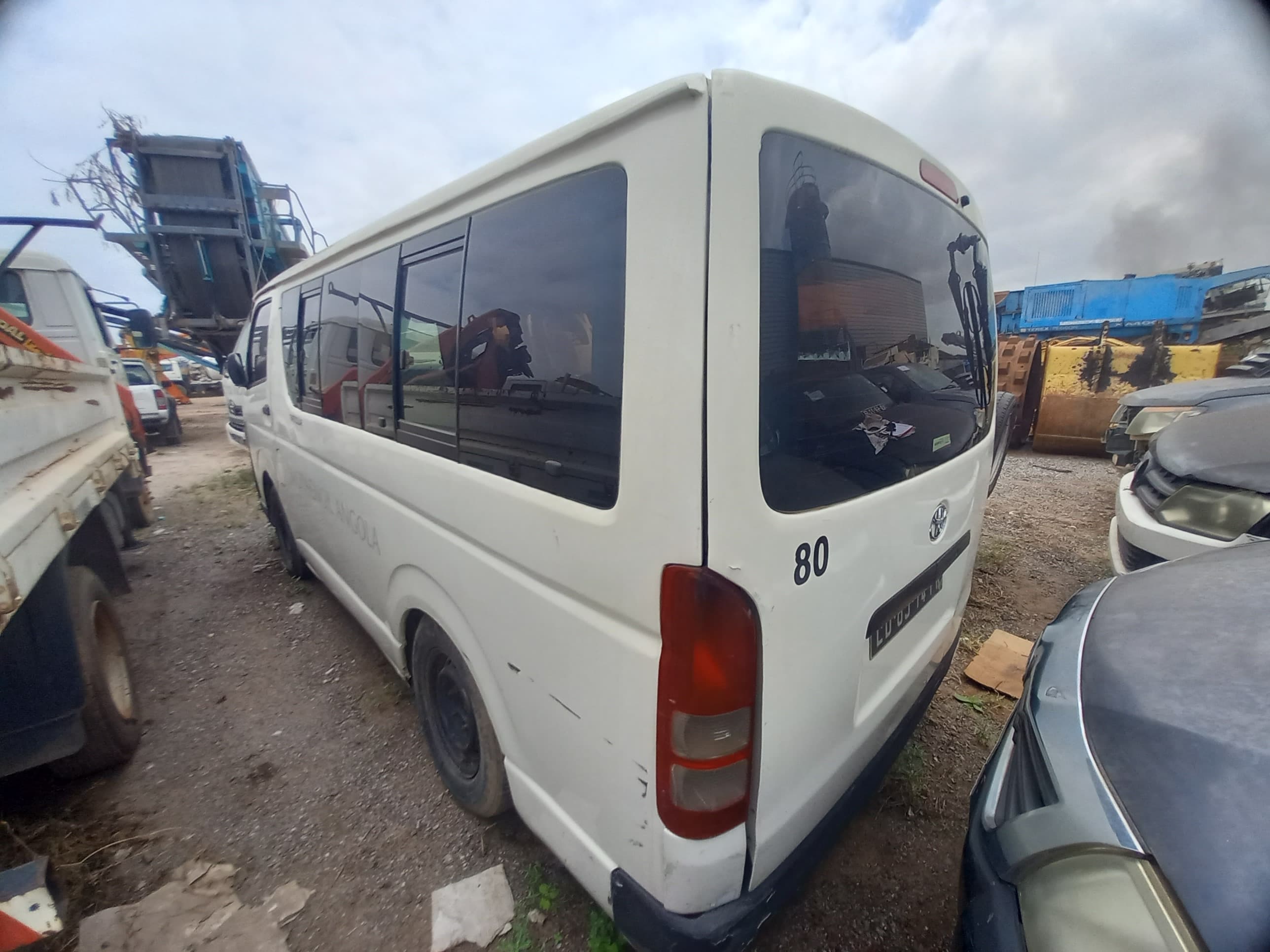 Miniautocarro TOYOTA HIACE — imagem 5