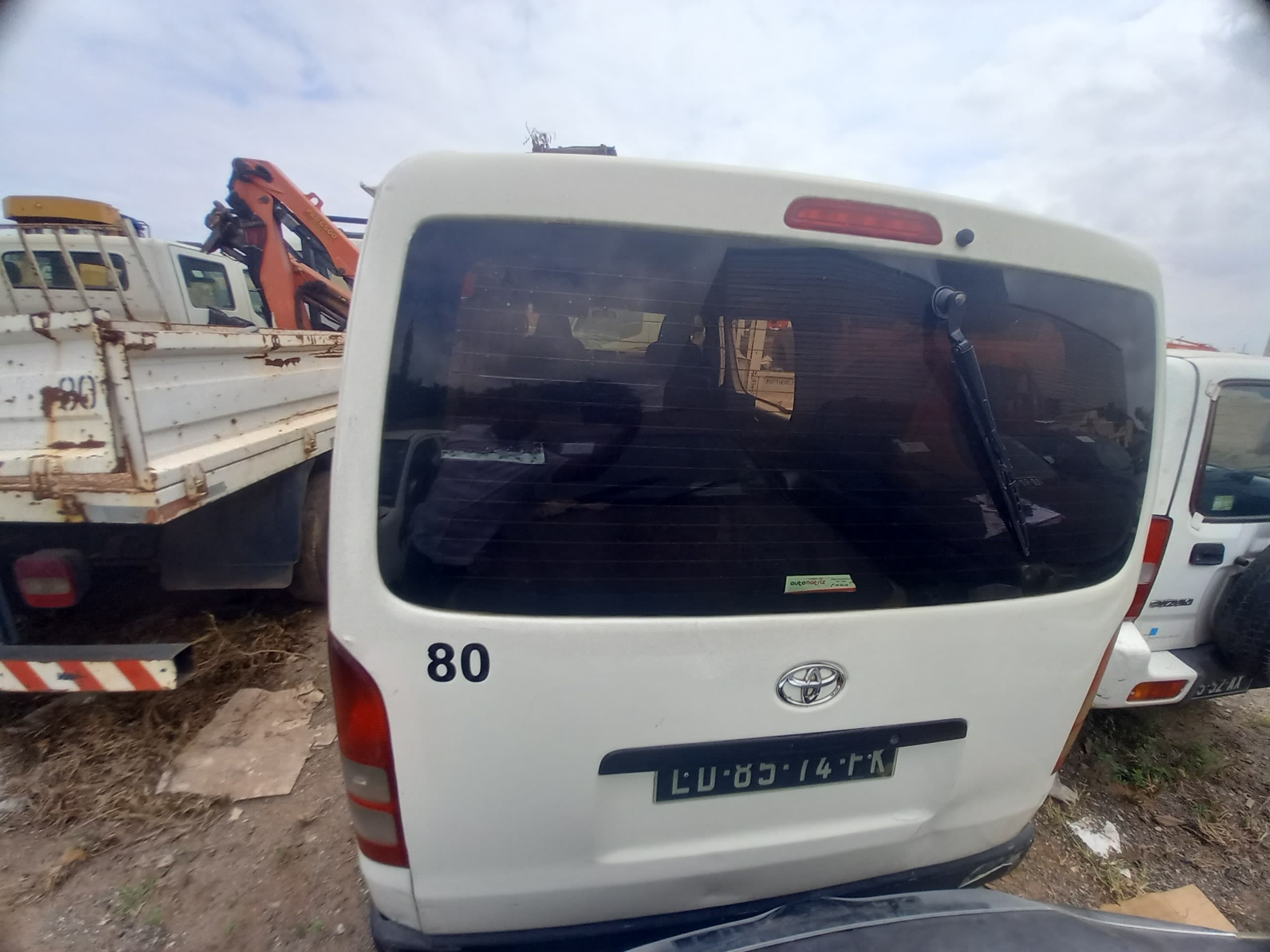 Miniautocarro TOYOTA HIACE — imagem 4