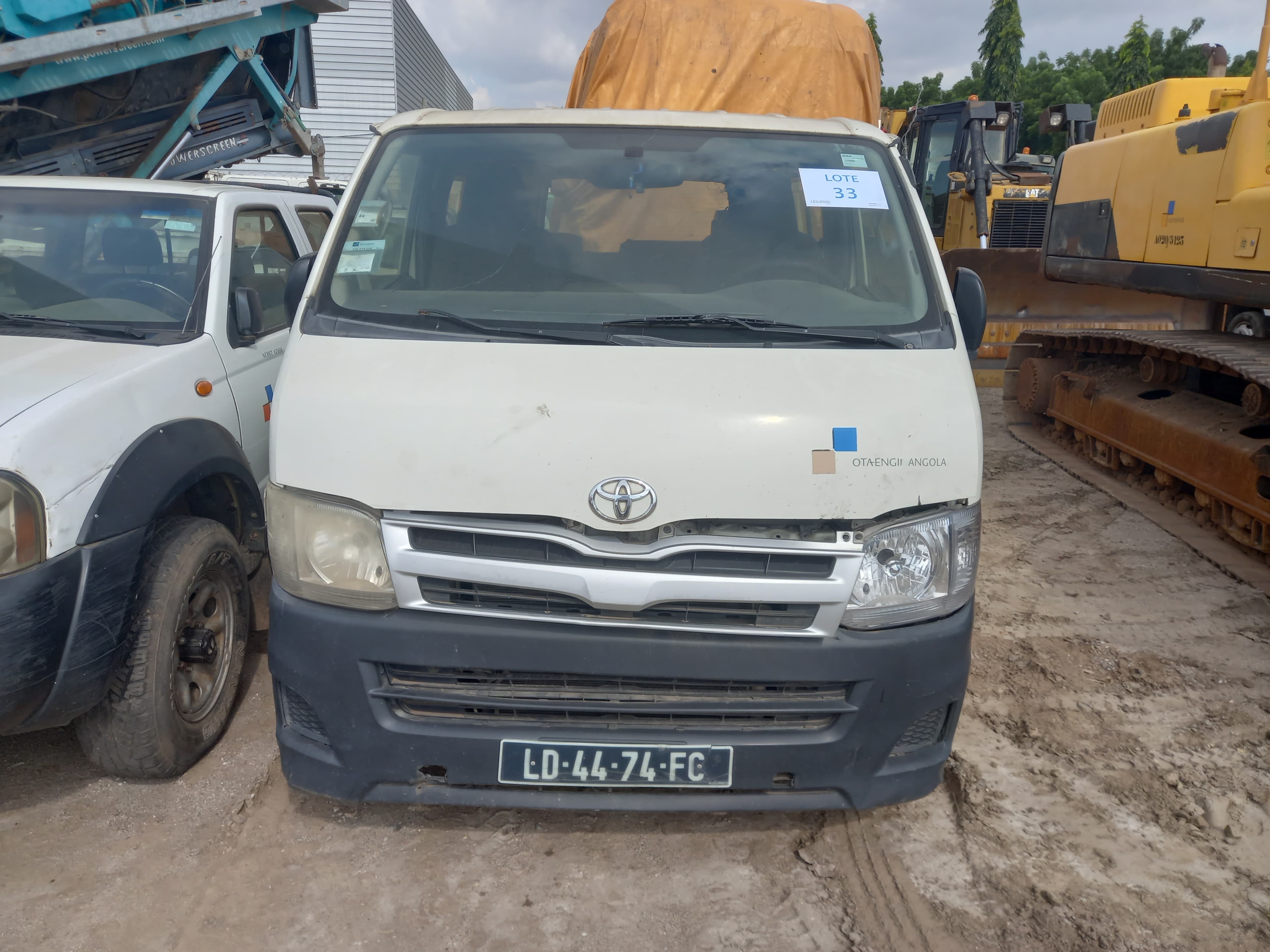 Miniautocarro TOYOTA HIACE — imagem 8
