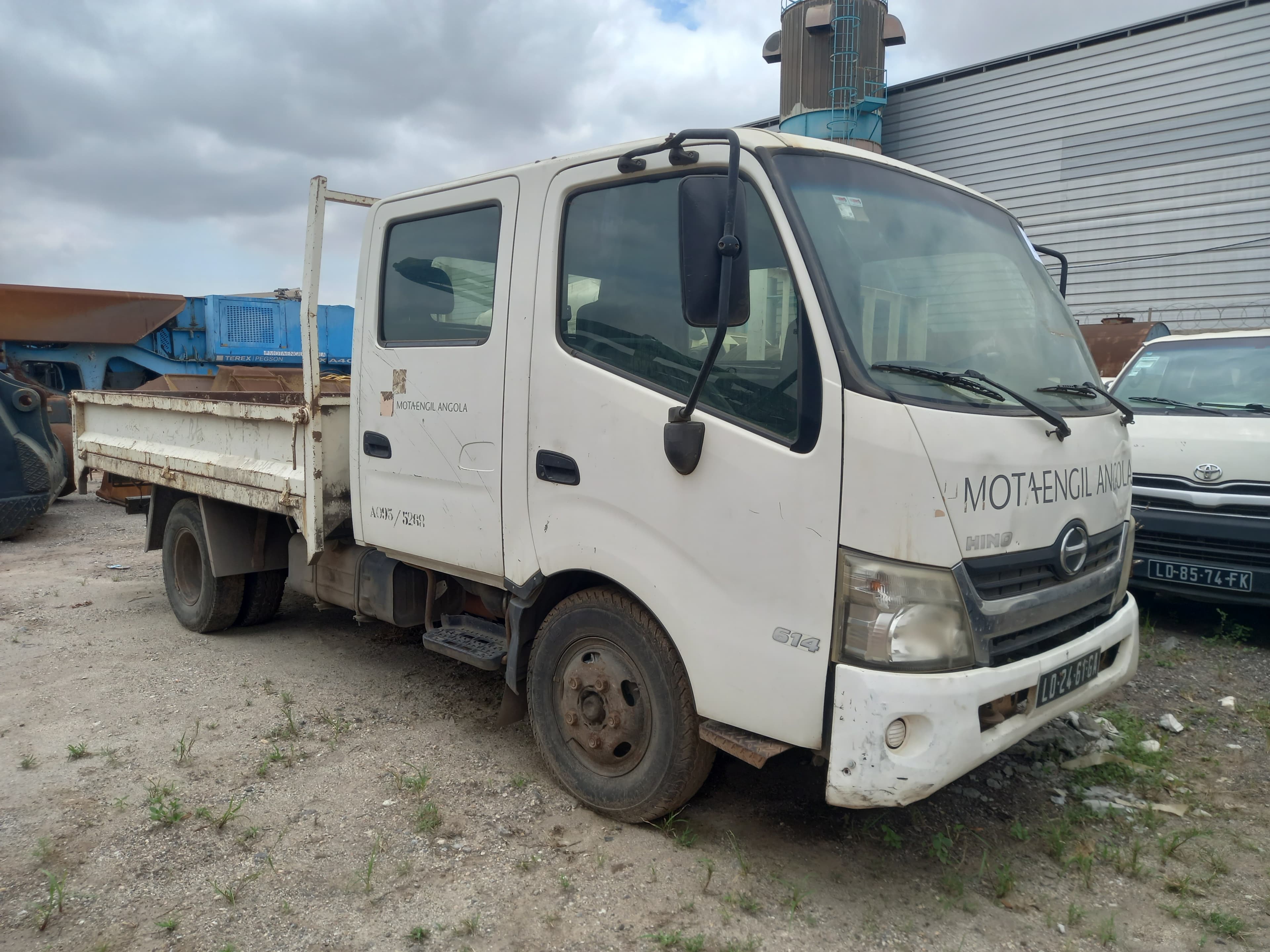 HINO DUTRO XZU CD — imagem 7