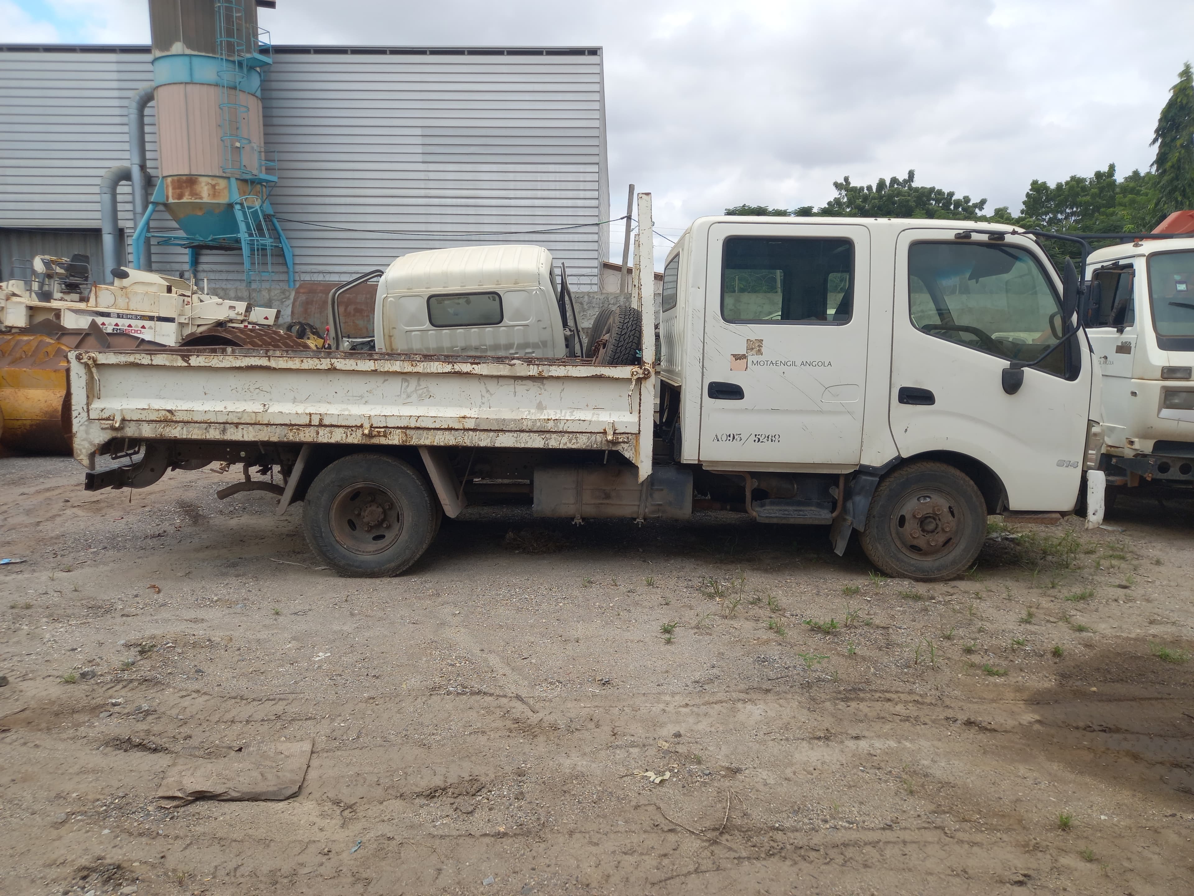 HINO DUTRO XZU CD