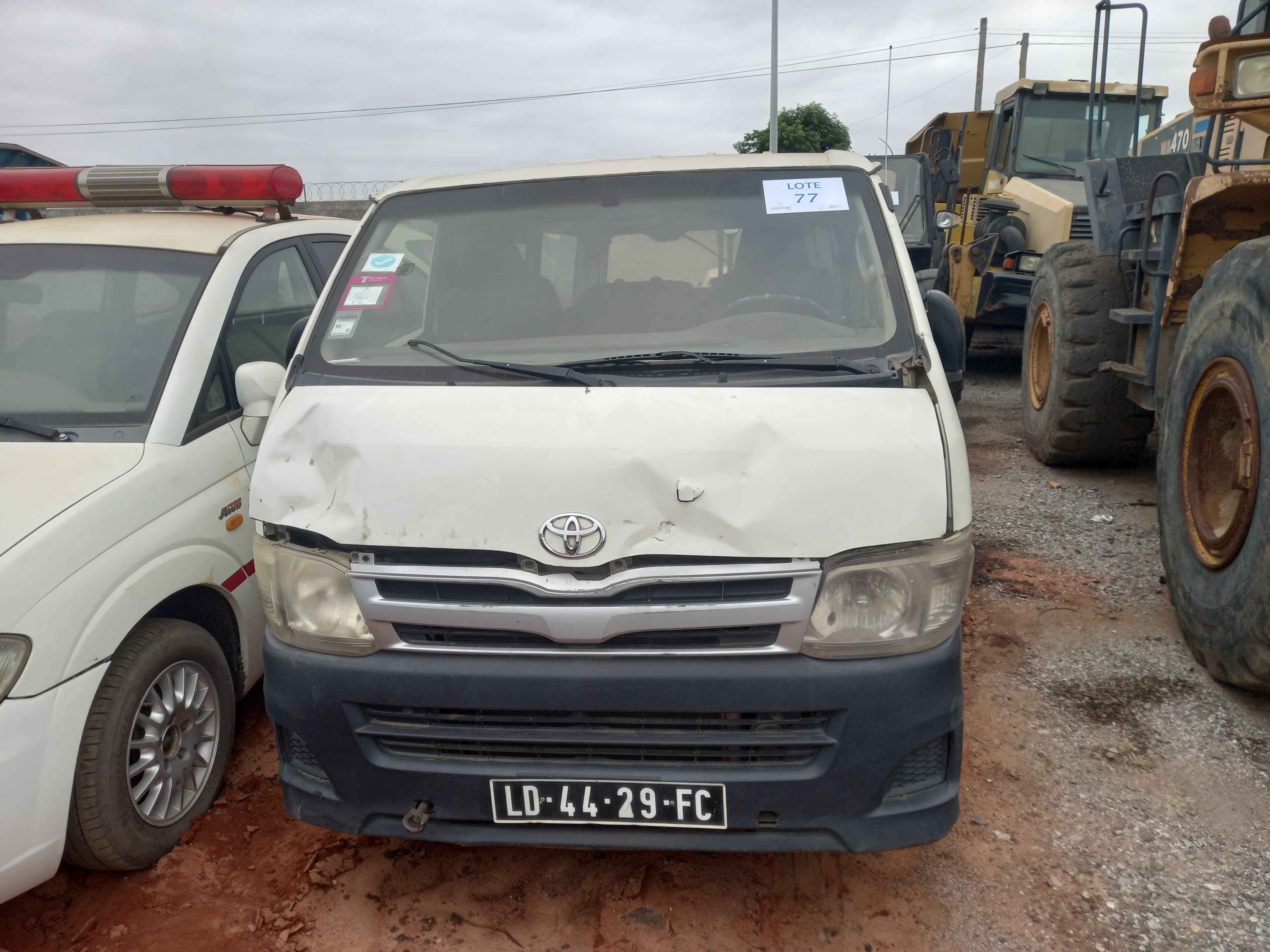 Miniautocarro TOYOTA HIACE — image 5