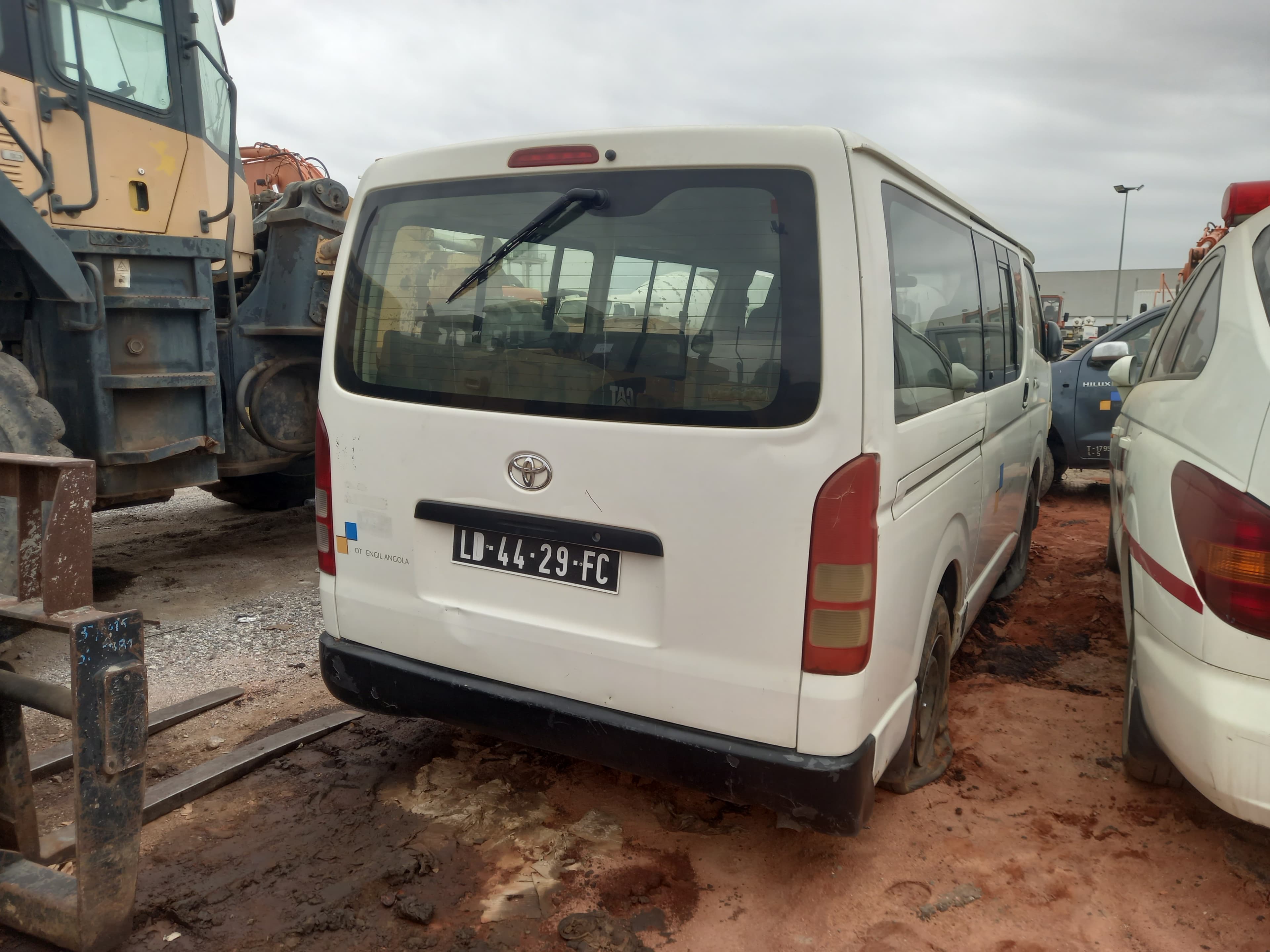 Miniautocarro TOYOTA HIACE — image 3