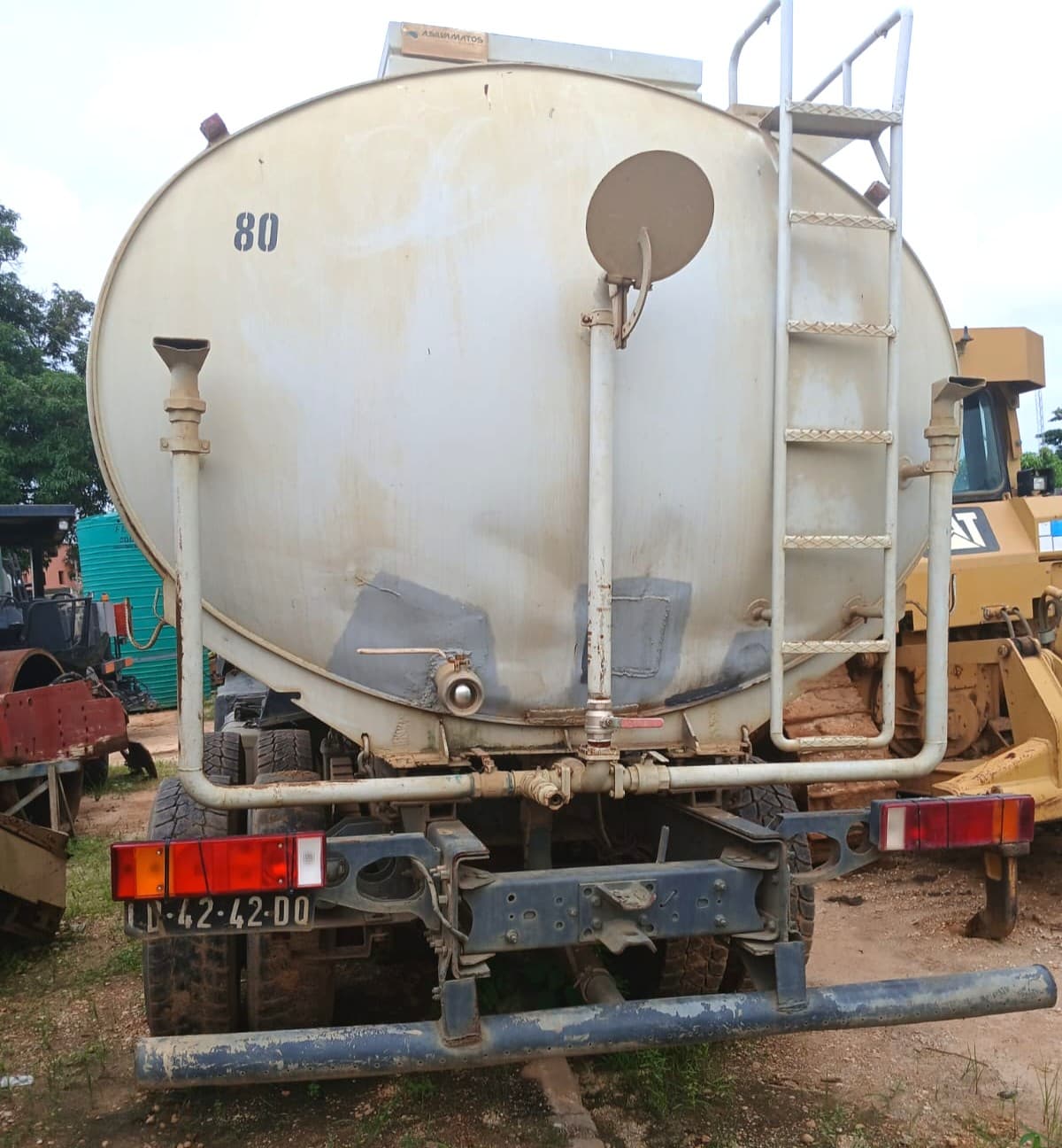 CABINDA - Autotanque de Água VOLVO FM 400 6x4 — imagem 2