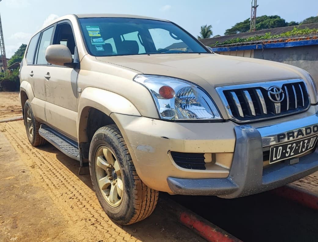 CABINDA - TOYOTA LAND CRUISER PRADO GX — imagem 5