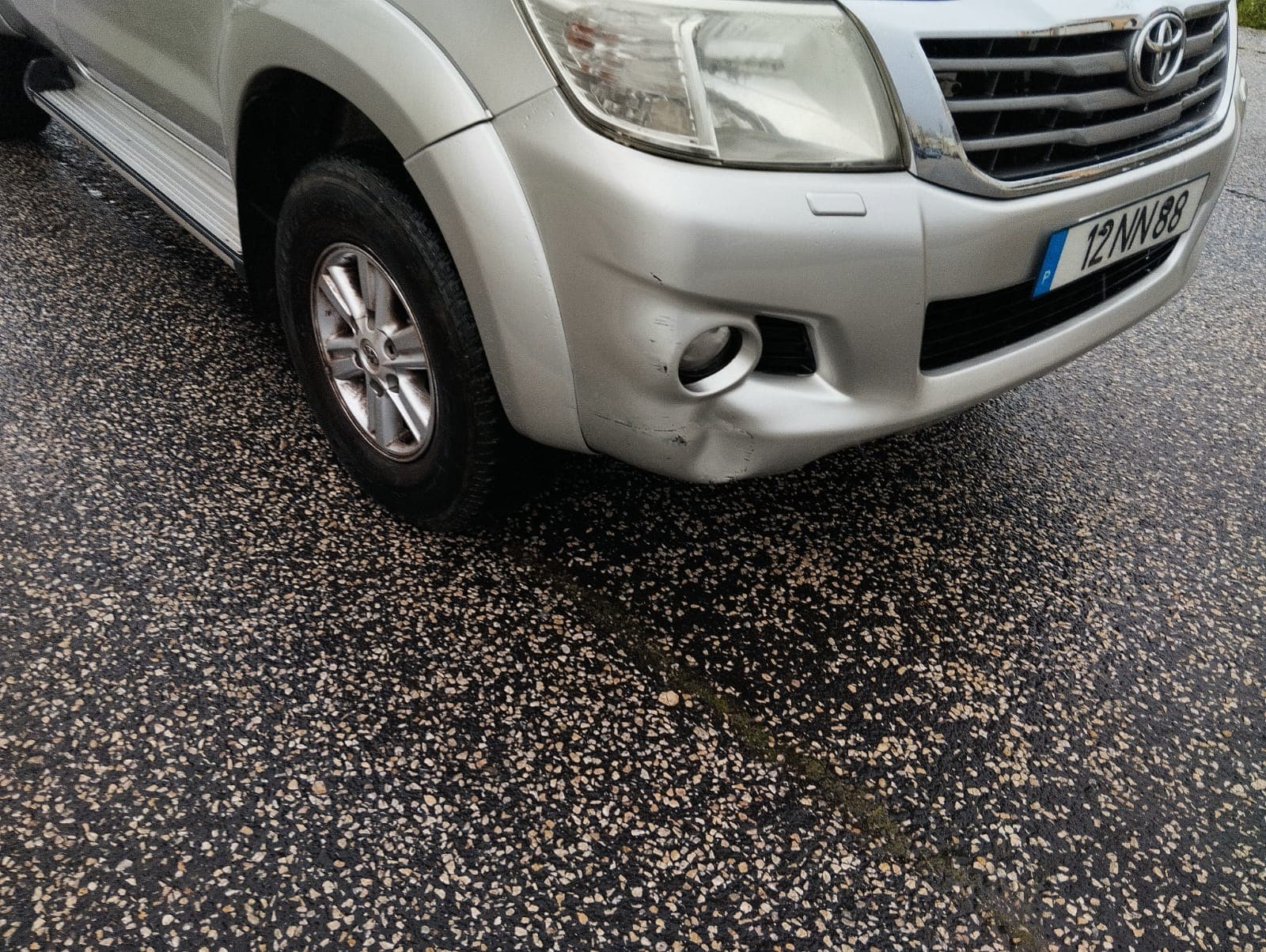 Toyota Hilux · Year 2013 — image 9