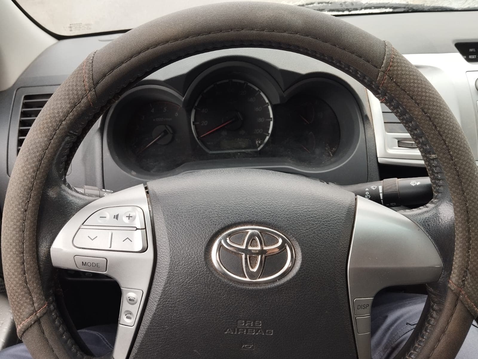 Toyota Hilux · Year 2013 — image 24