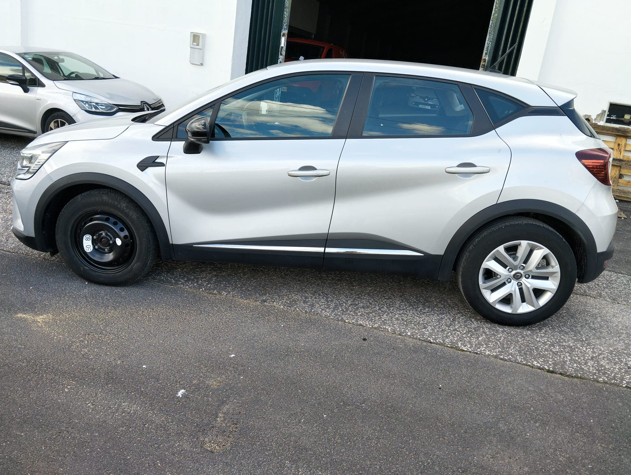 Renault Captur · Ano 2021 — imagem 8