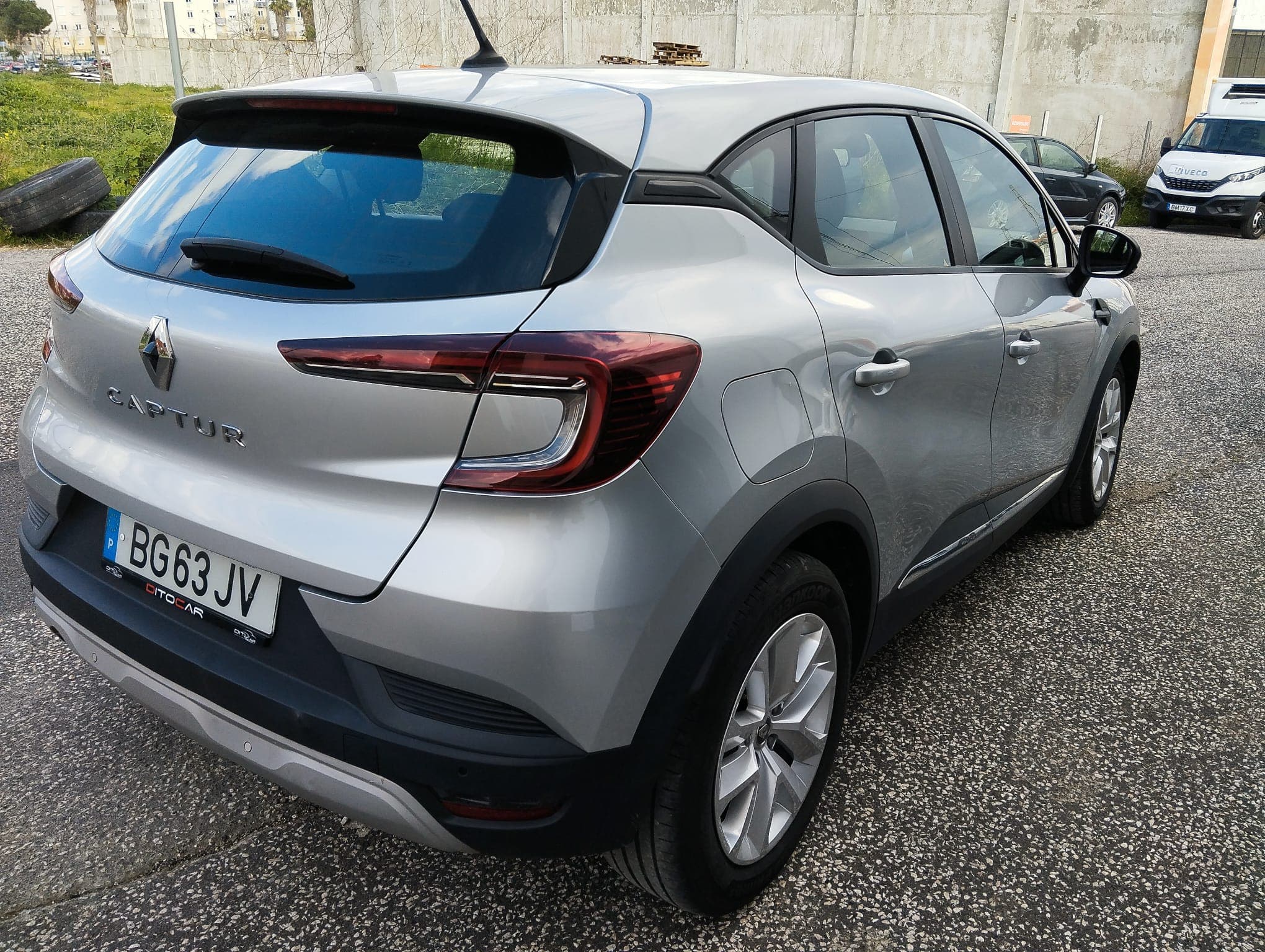 Renault Captur · Ano 2021 — imagem 4