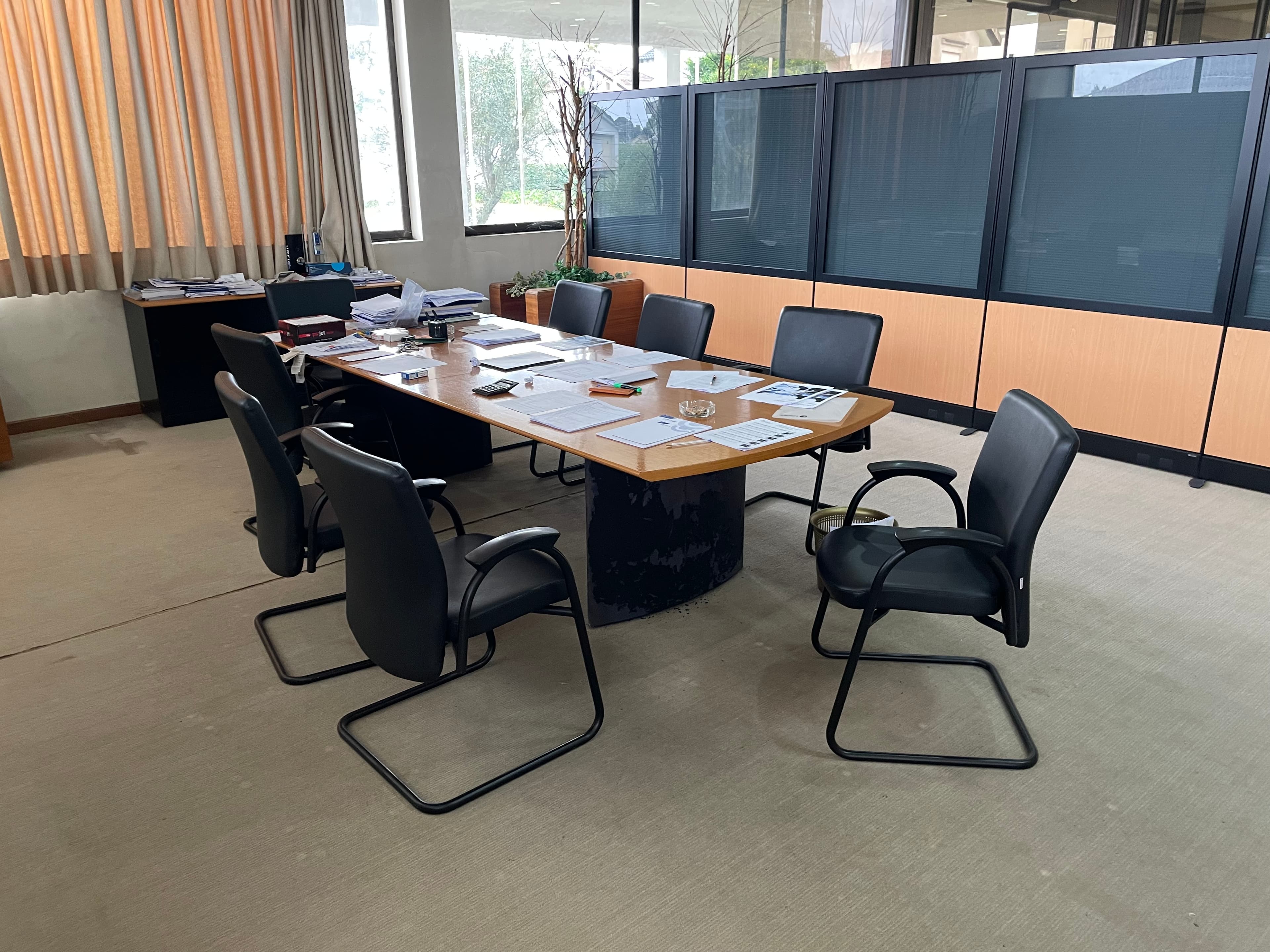 Mesa de Reuniões — imagem 3