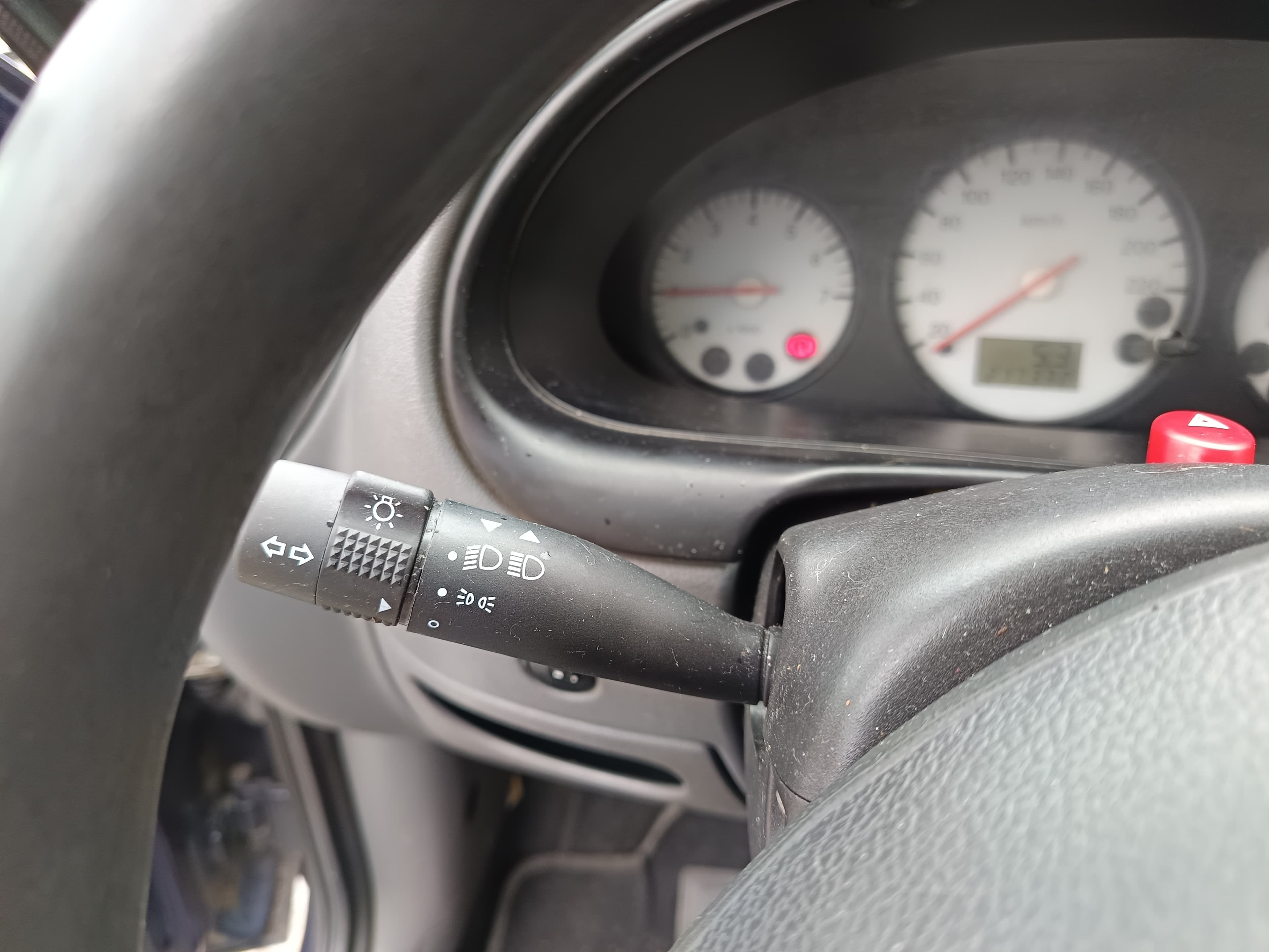 Ford Fiesta · Ano 1999 — image 42