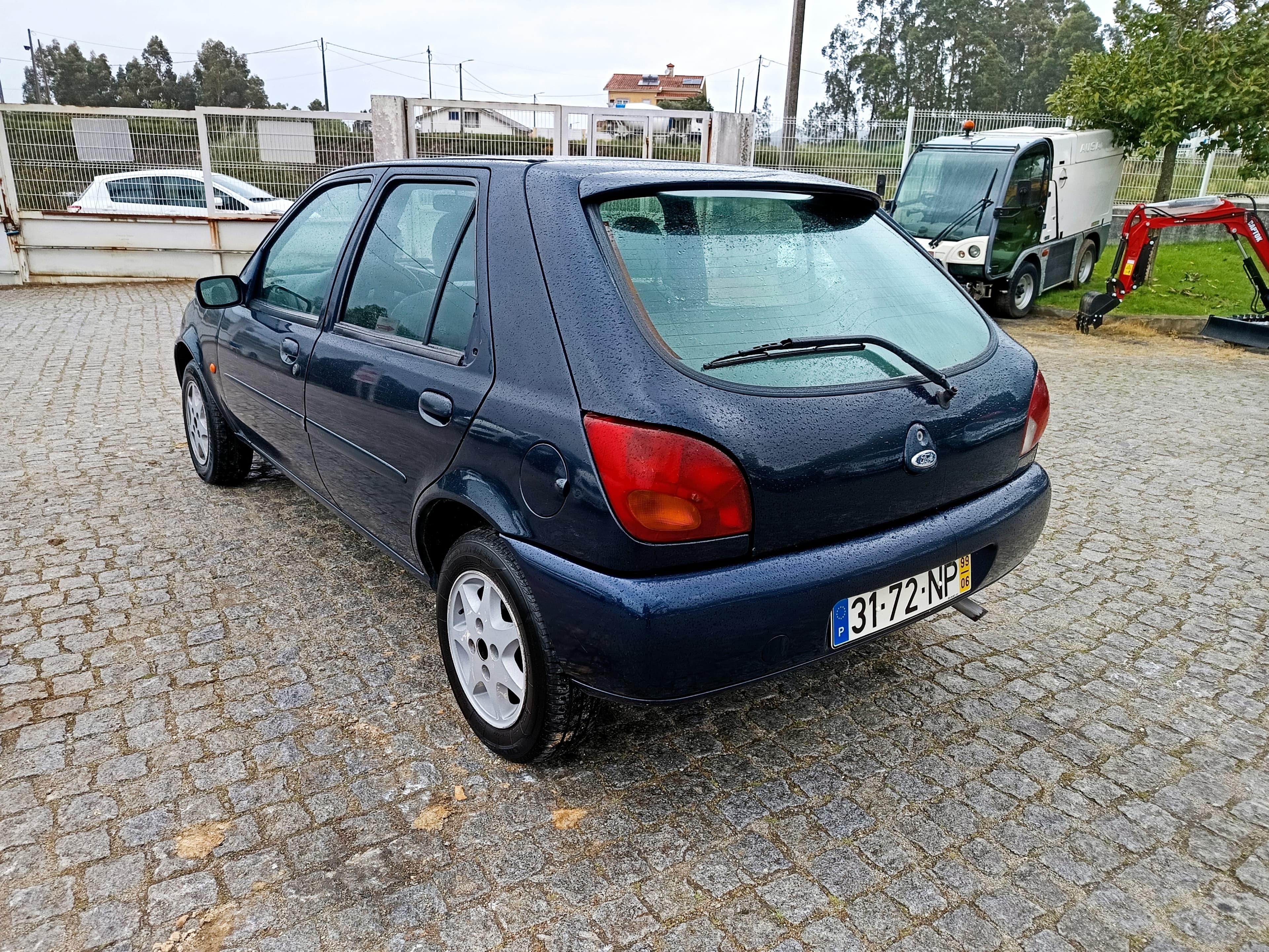 Ford Fiesta · Ano 1999 — image 6
