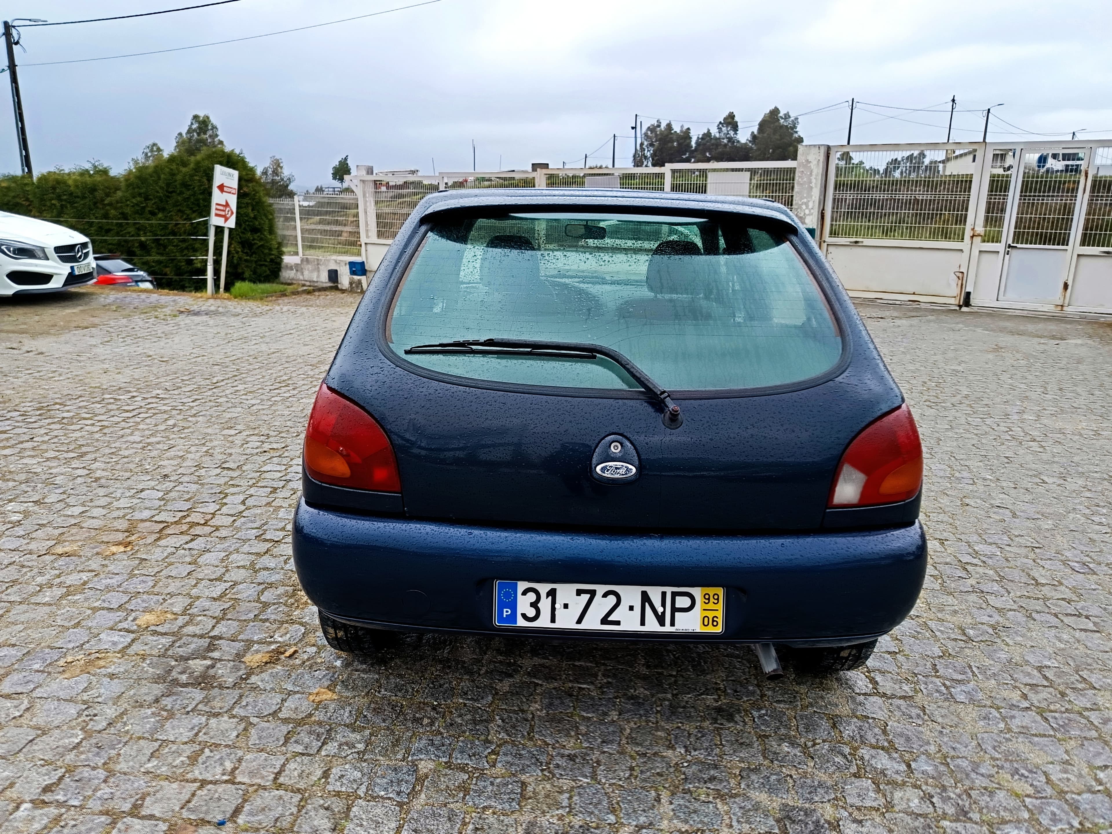 Ford Fiesta · Ano 1999 — image 5