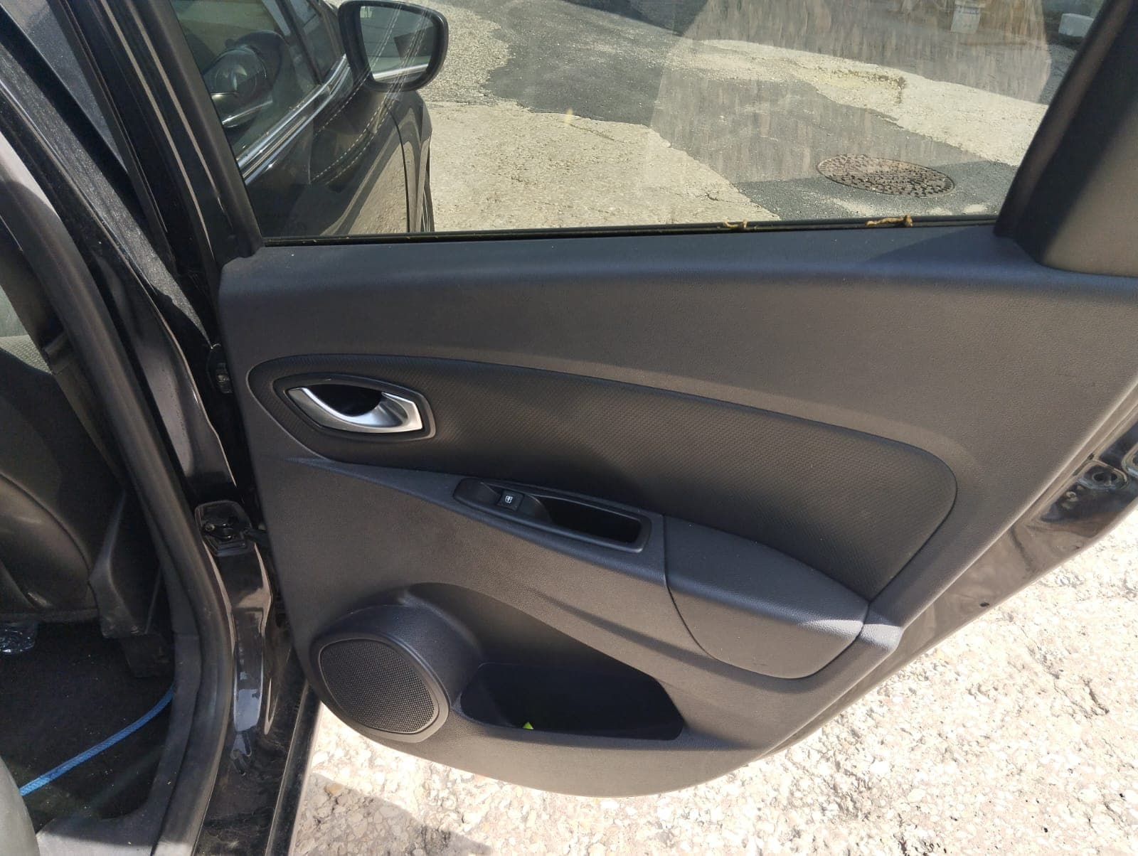 Renault Clio · Ano 2015 — imagem 19