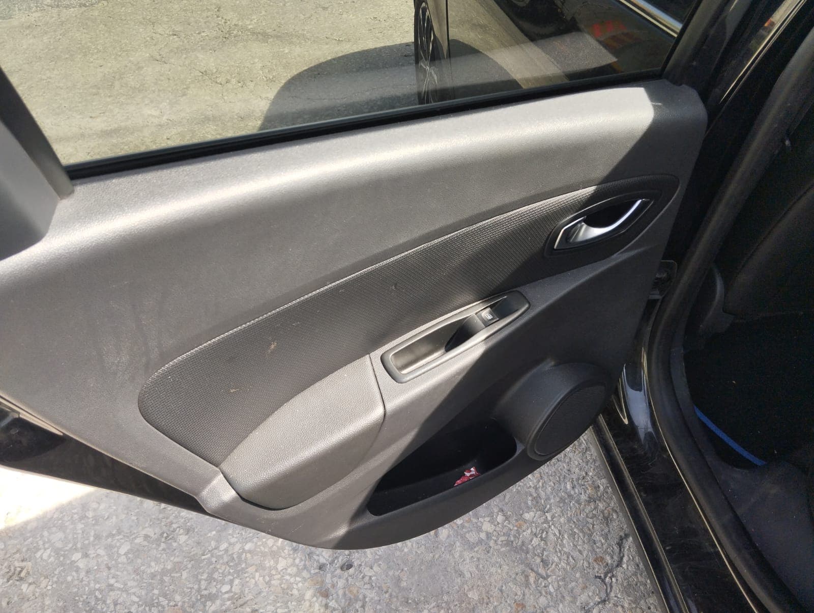 Renault Clio · Ano 2015 — imagem 18