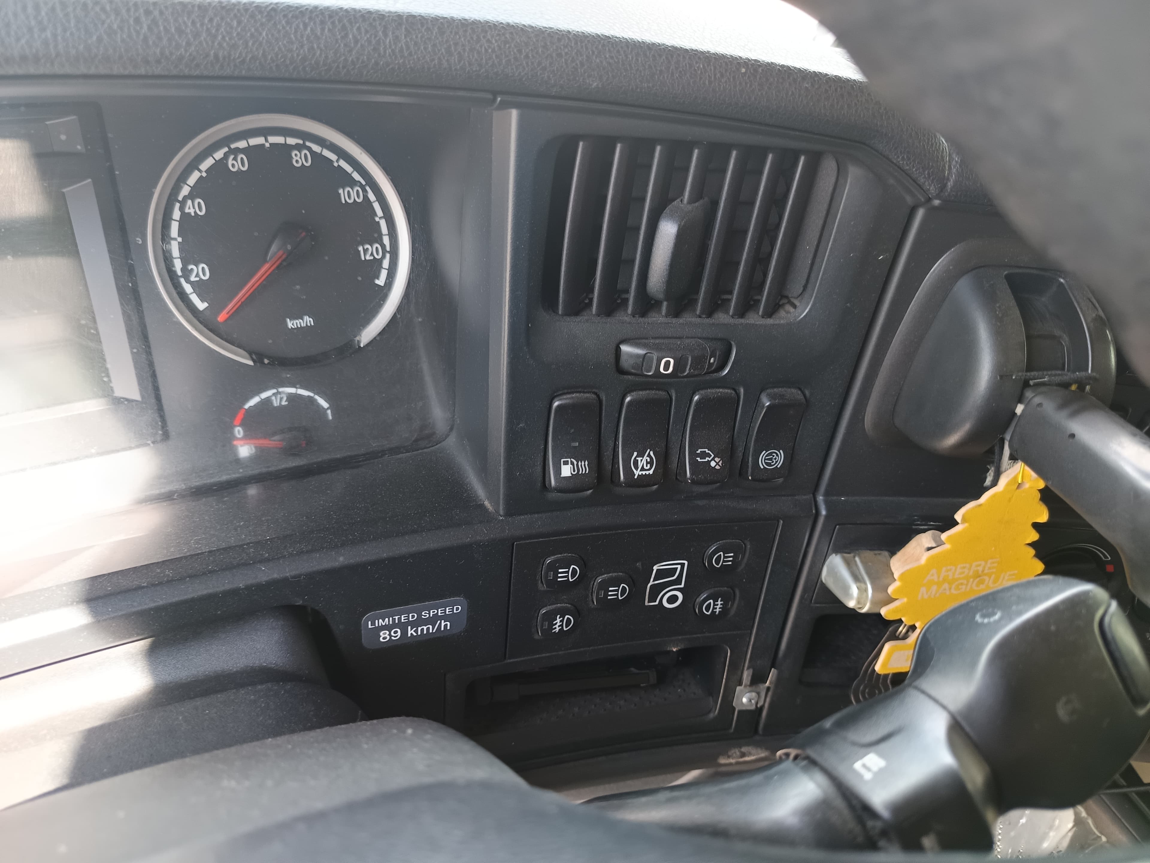 Scania A4 · Ano 2010 — image 13