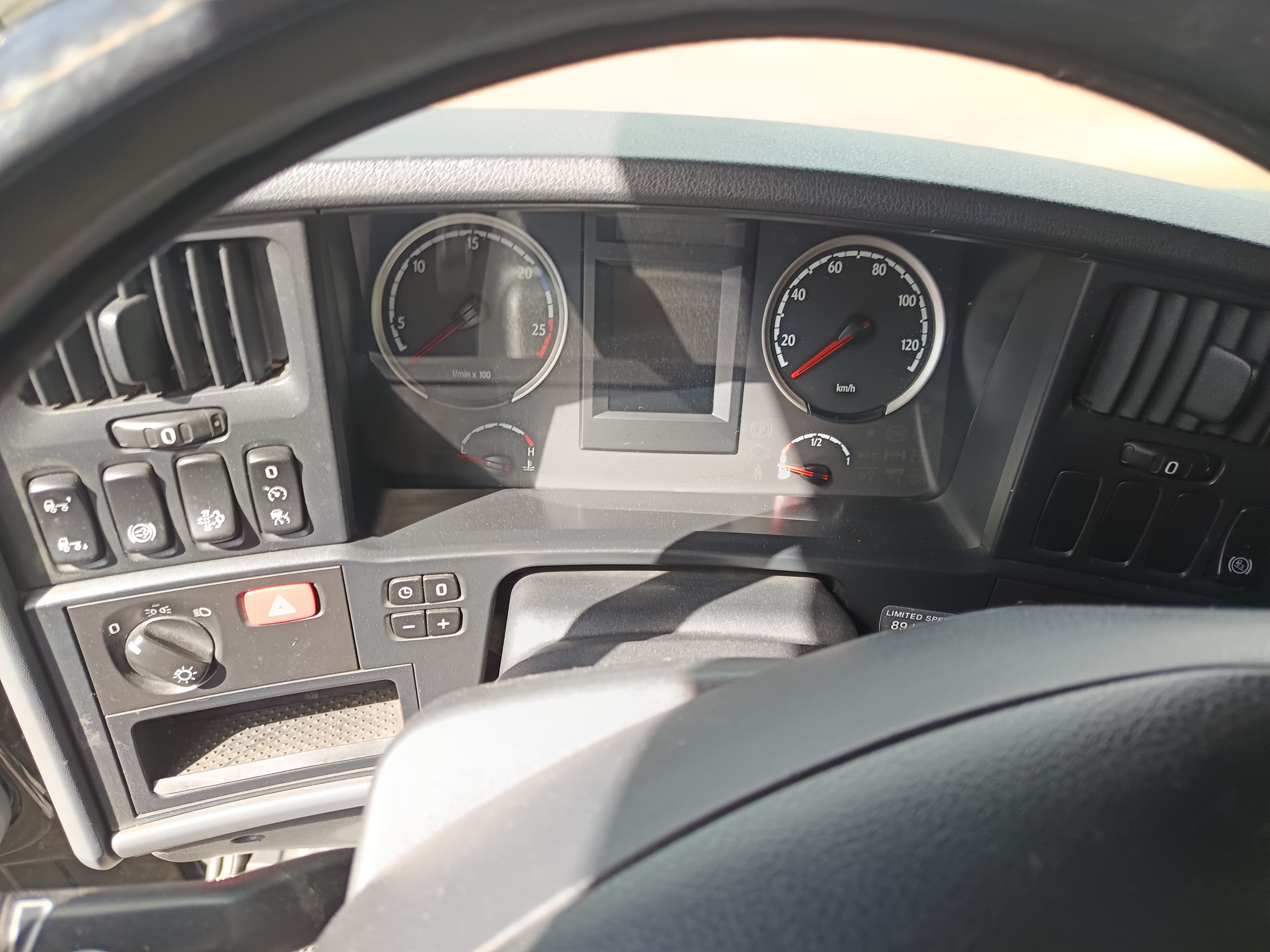 Scania A4 · Ano 2016 — imagem 17