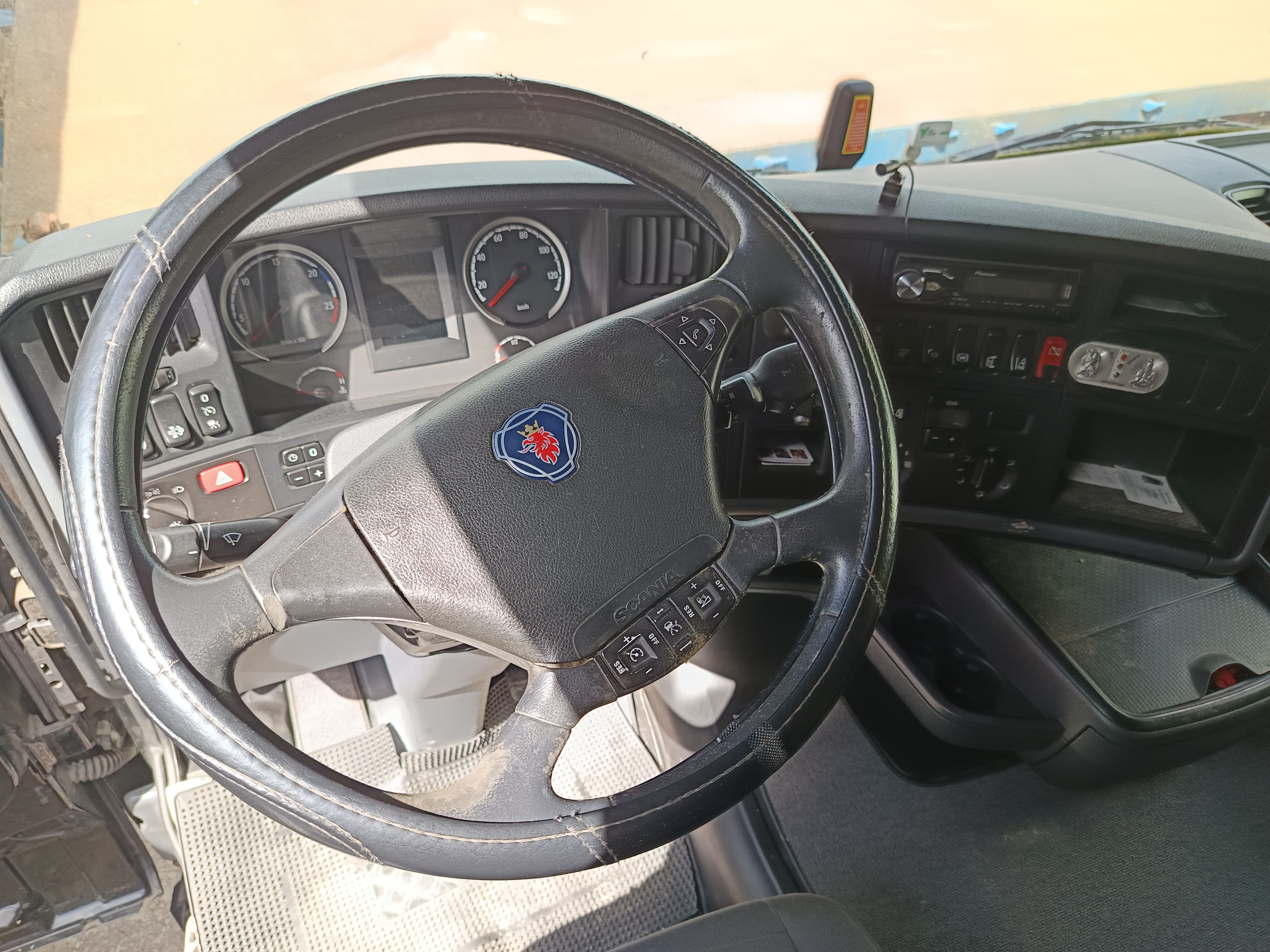 Scania A4 · Ano 2016 — imagem 13