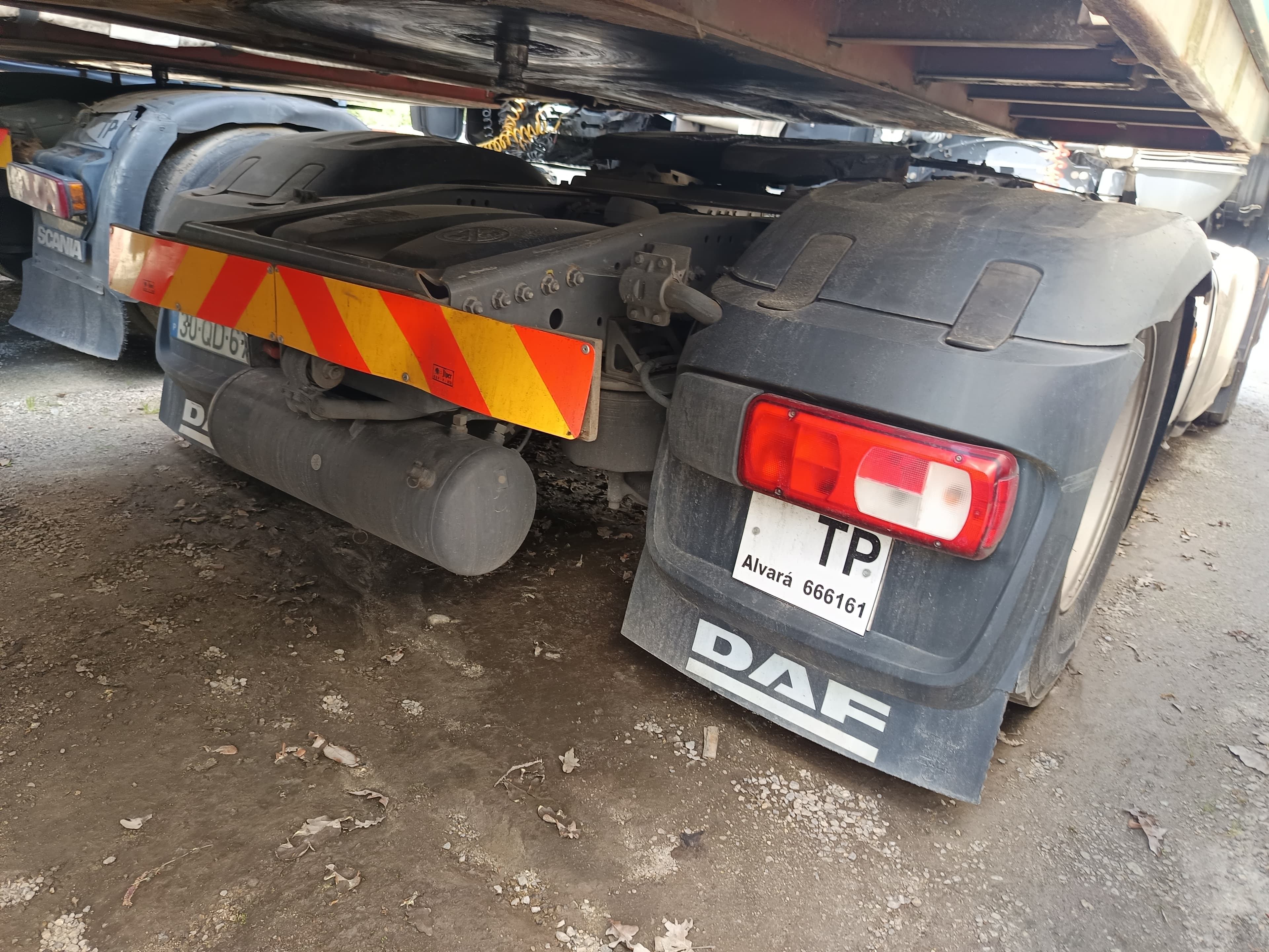 DAF OMEGA B · Ano 2015 — imagem 5