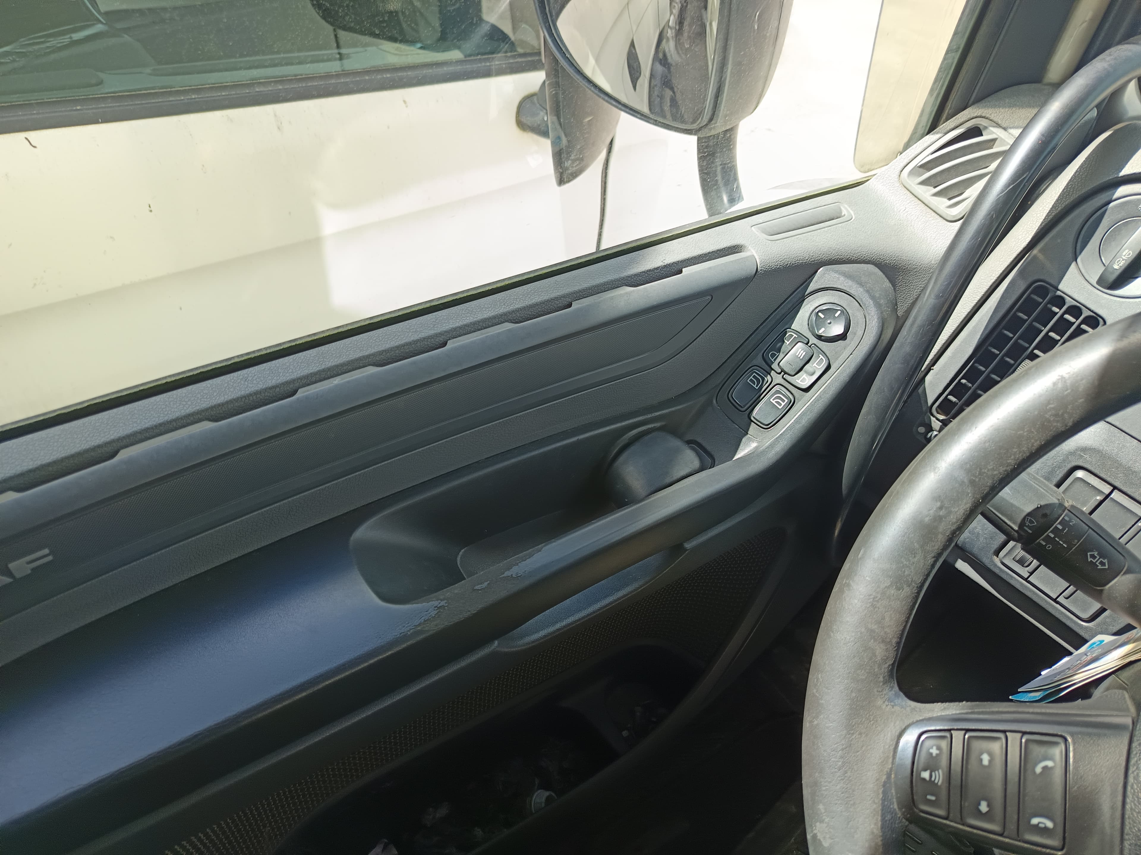 DAF OMEGA B · Ano 2015 — imagem 18