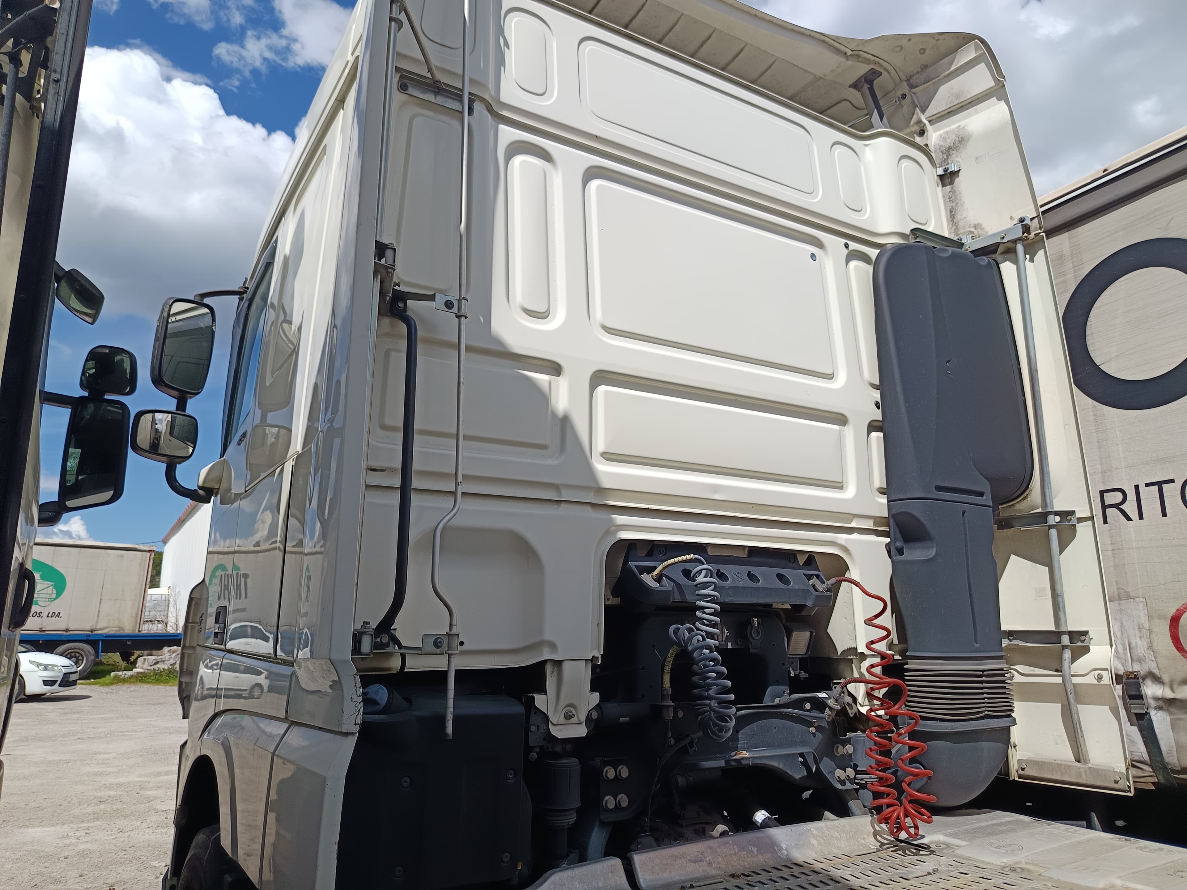 DAF OMEGA B · Ano 2015 — imagem 8