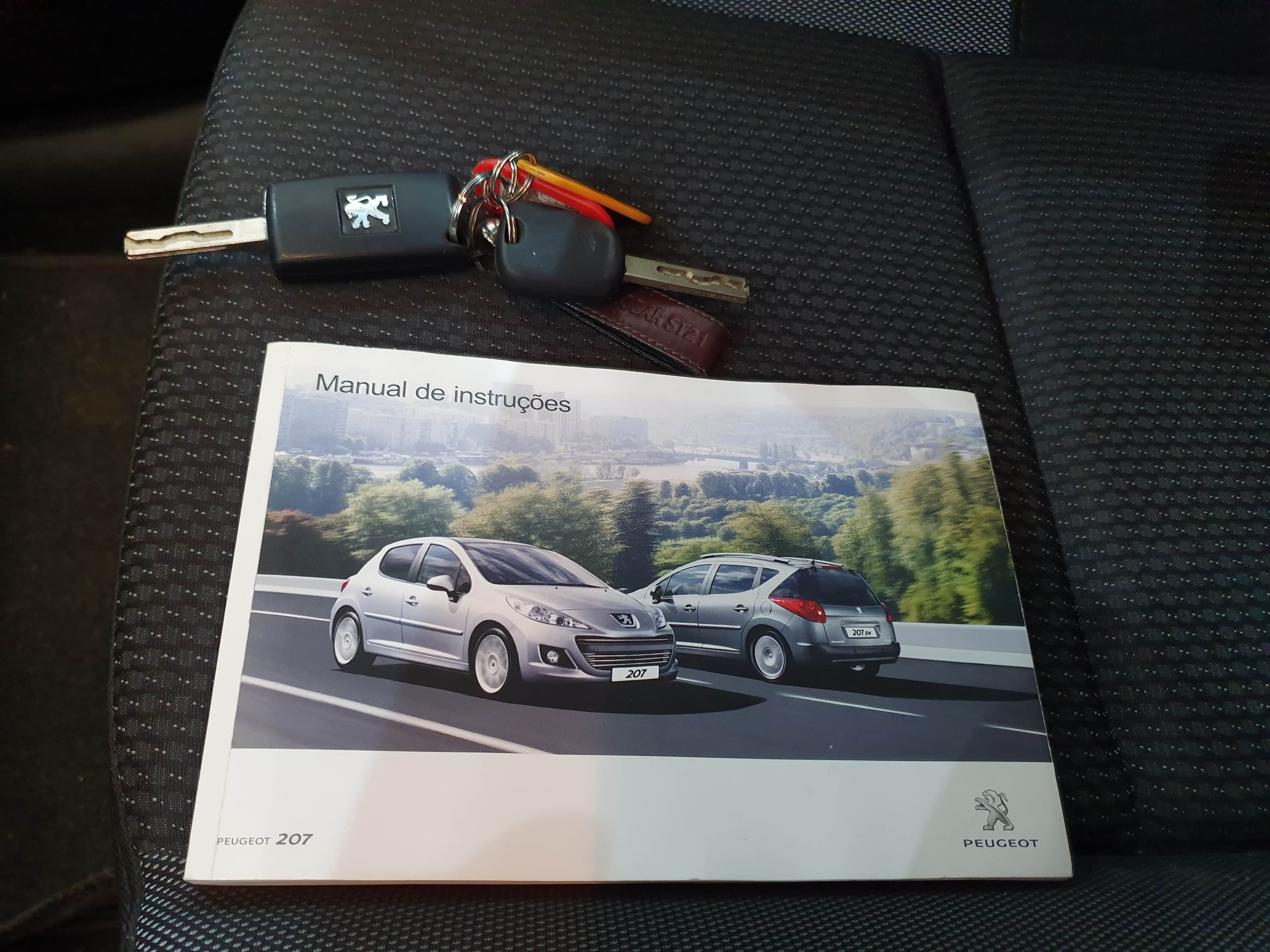 Peugeot 207 · Ano 2012 — imagem 40
