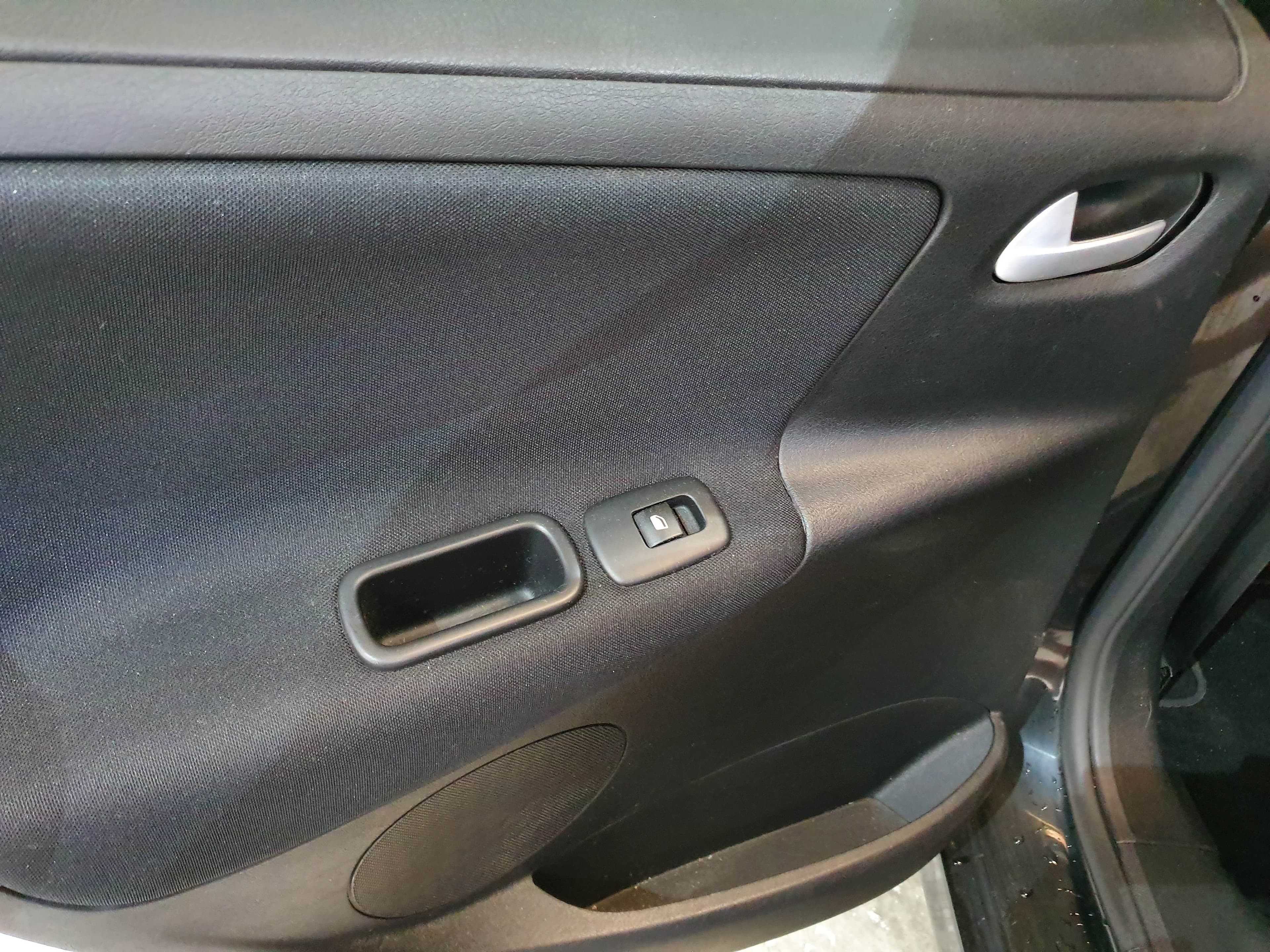 Peugeot 207 · Ano 2012 — imagem 16