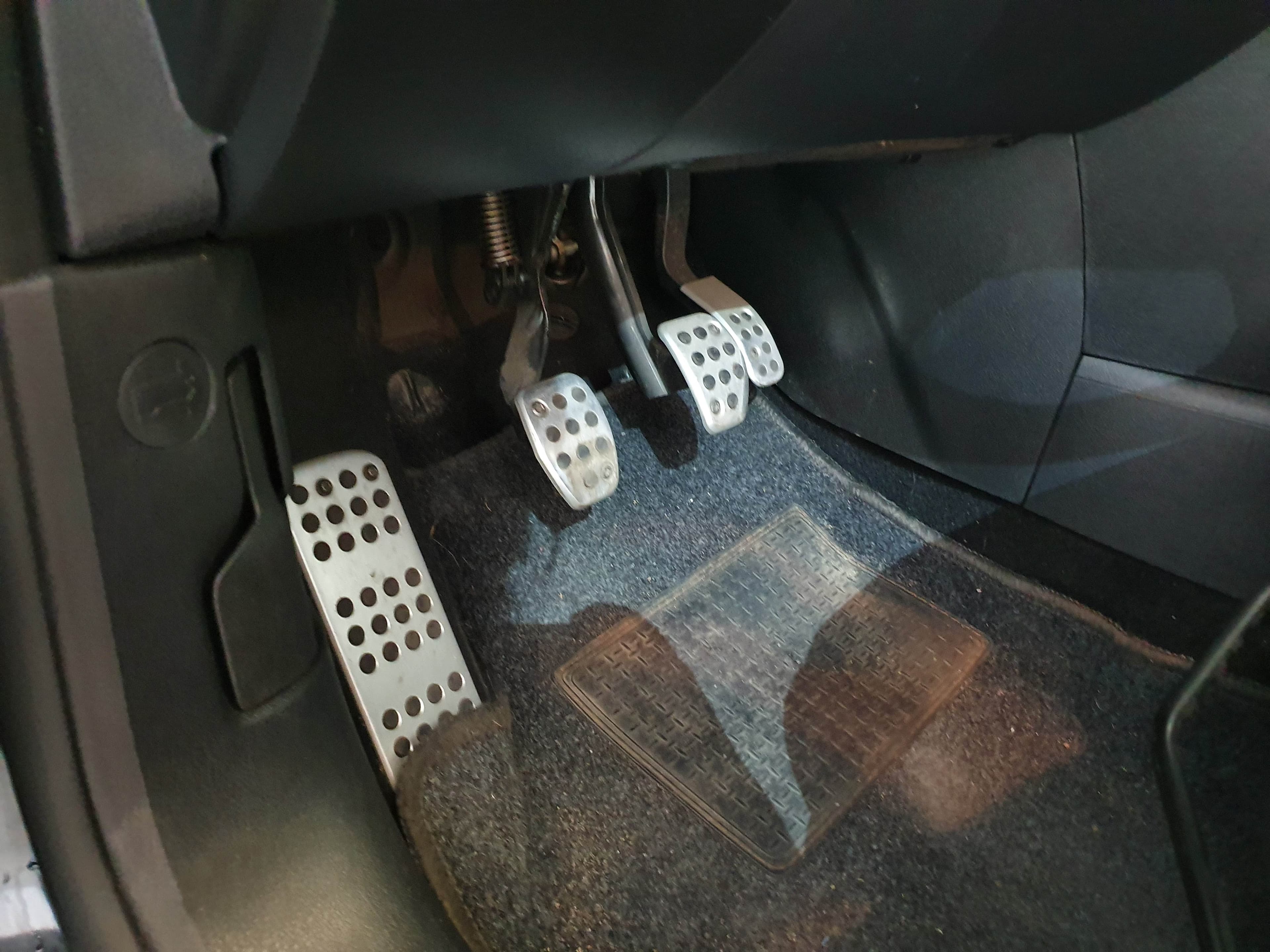 Peugeot 207 · Ano 2012 — imagem 21