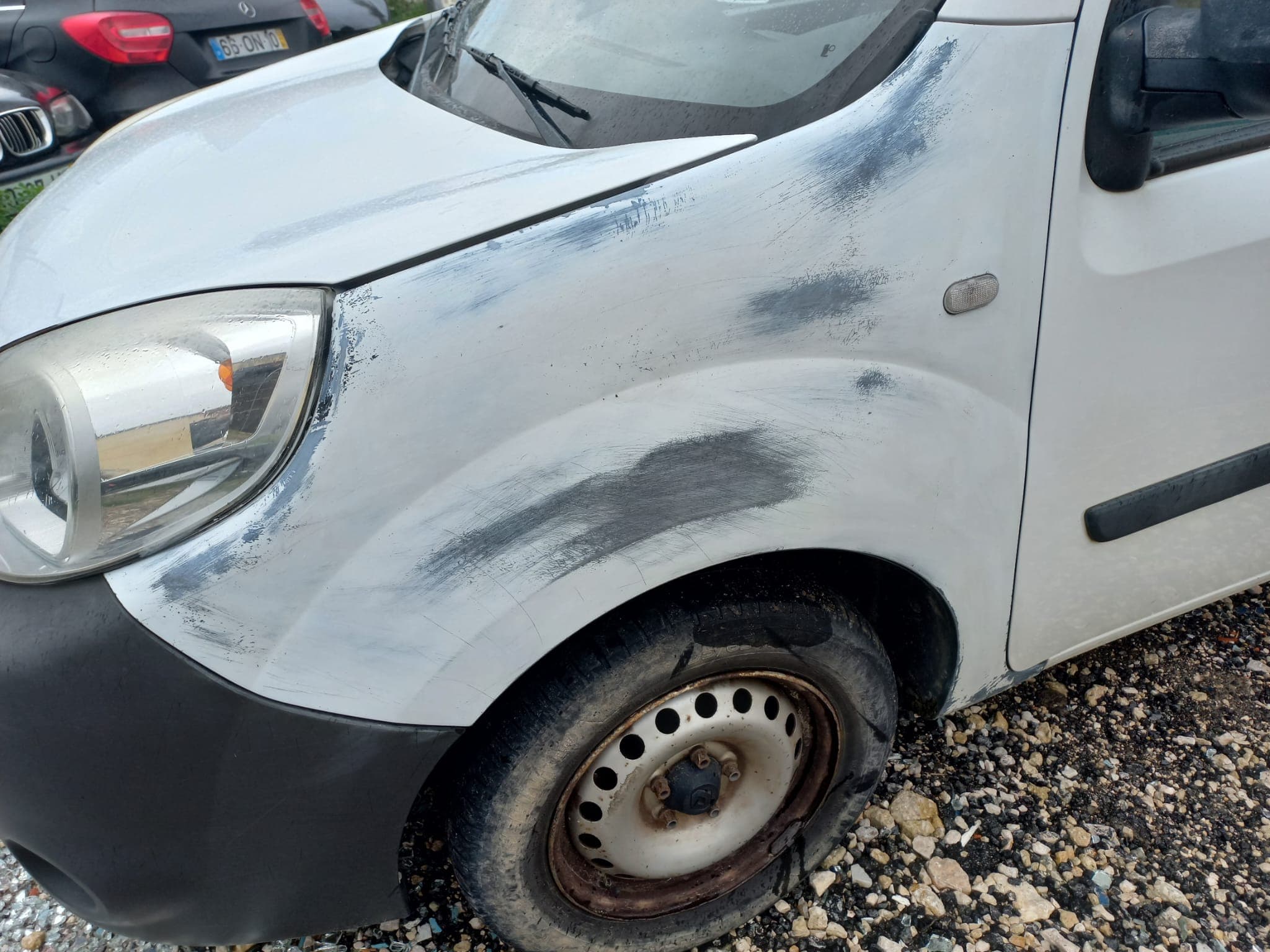 Renault Kangoo · Ano 2014 — image 8