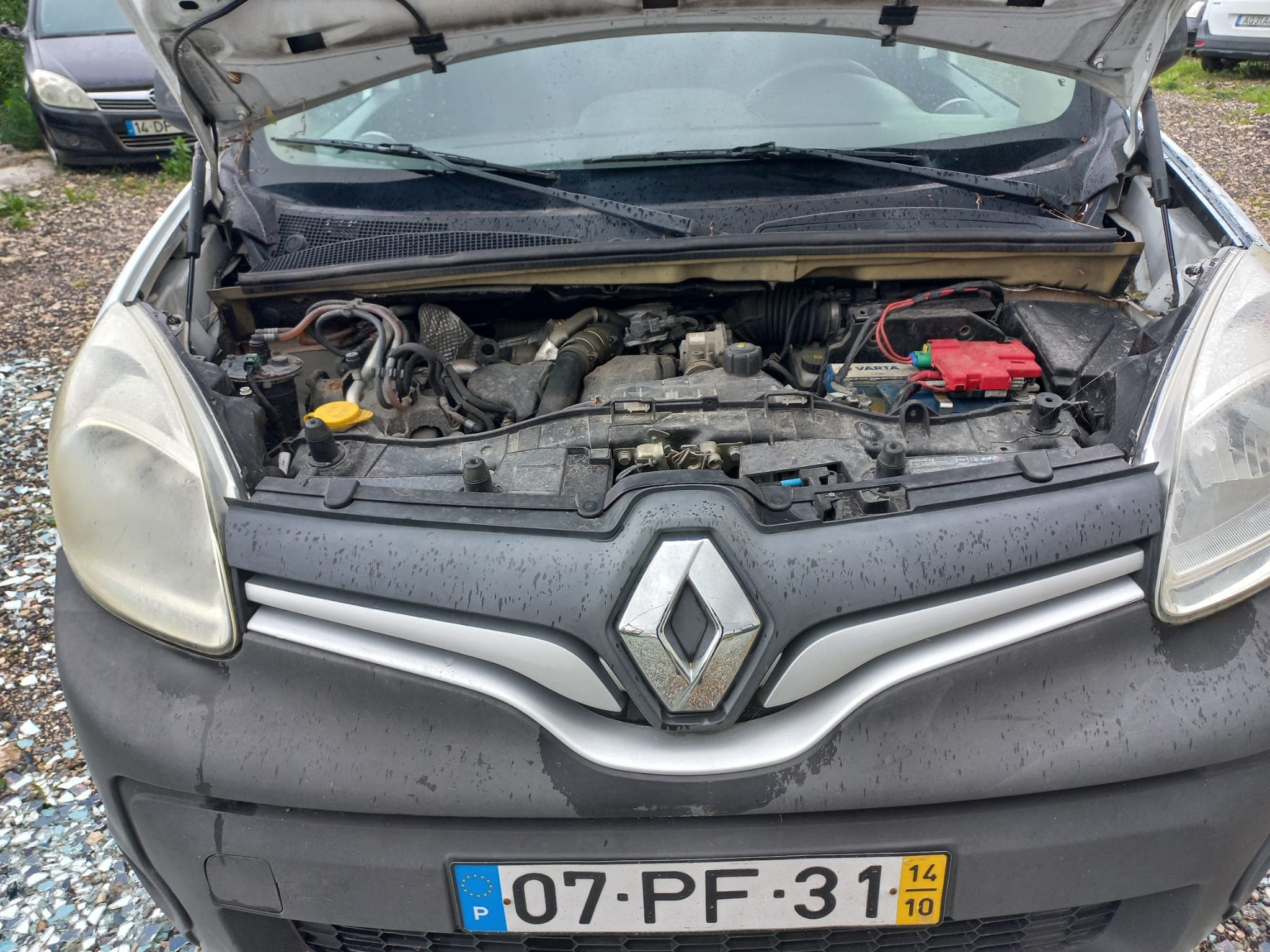 Renault Kangoo · Ano 2014 — image 10